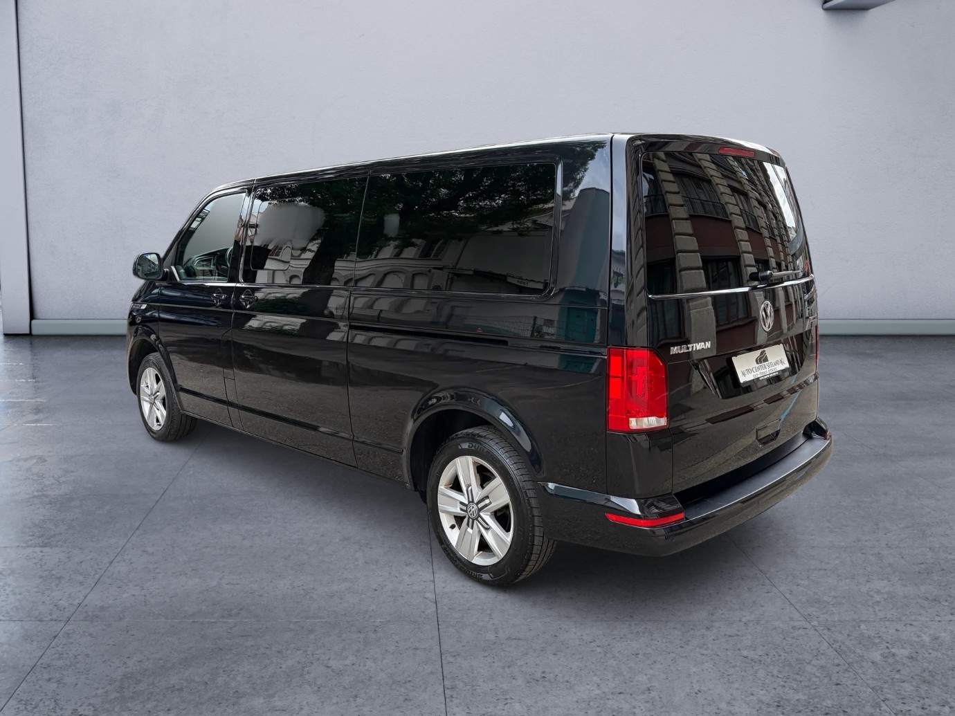 VW T6 Multivan 2.0 TDI Comfortline 4Motion DSG LWB-image-5