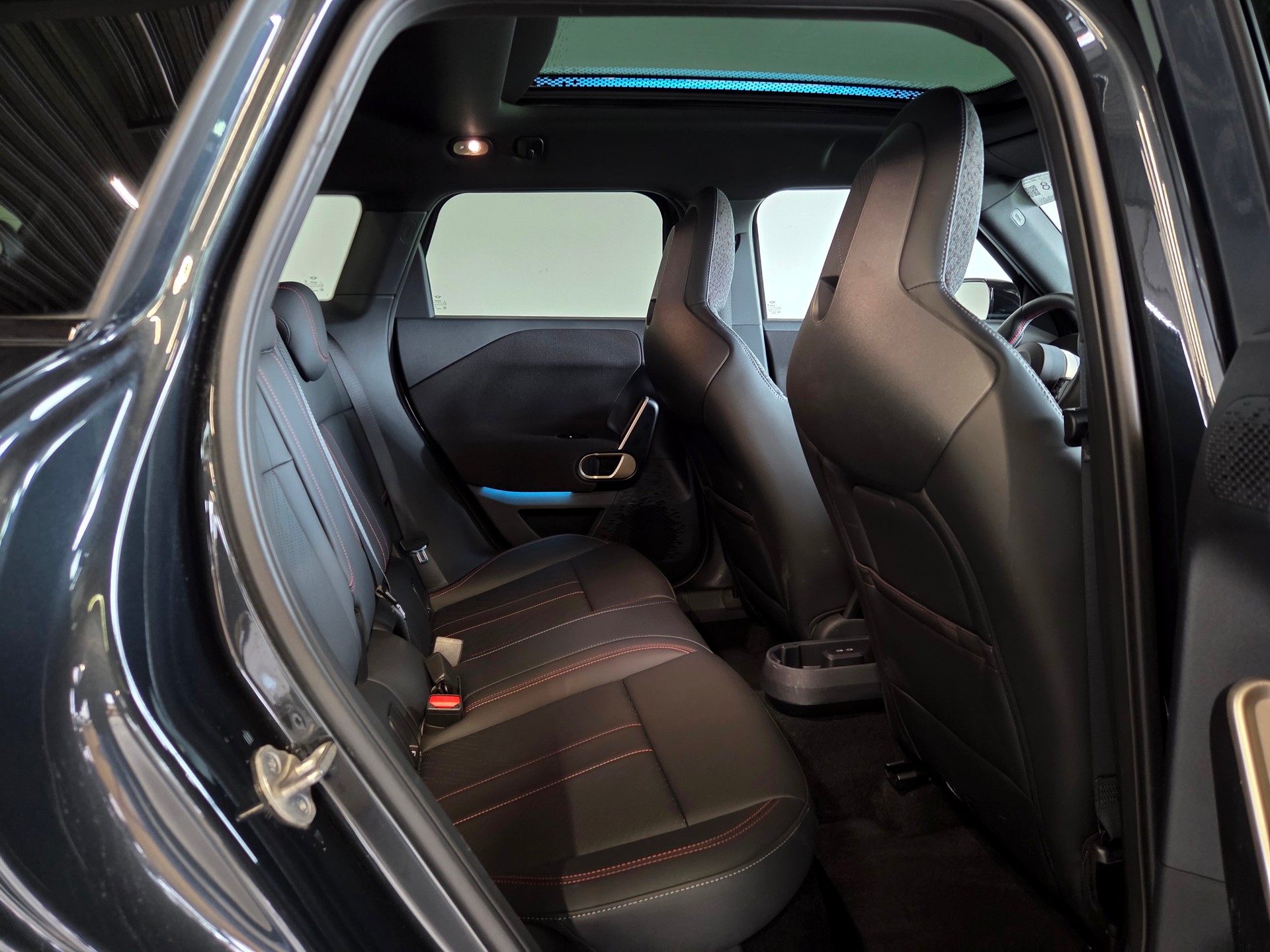 MINI Aceman SE JCW Trim-image-19