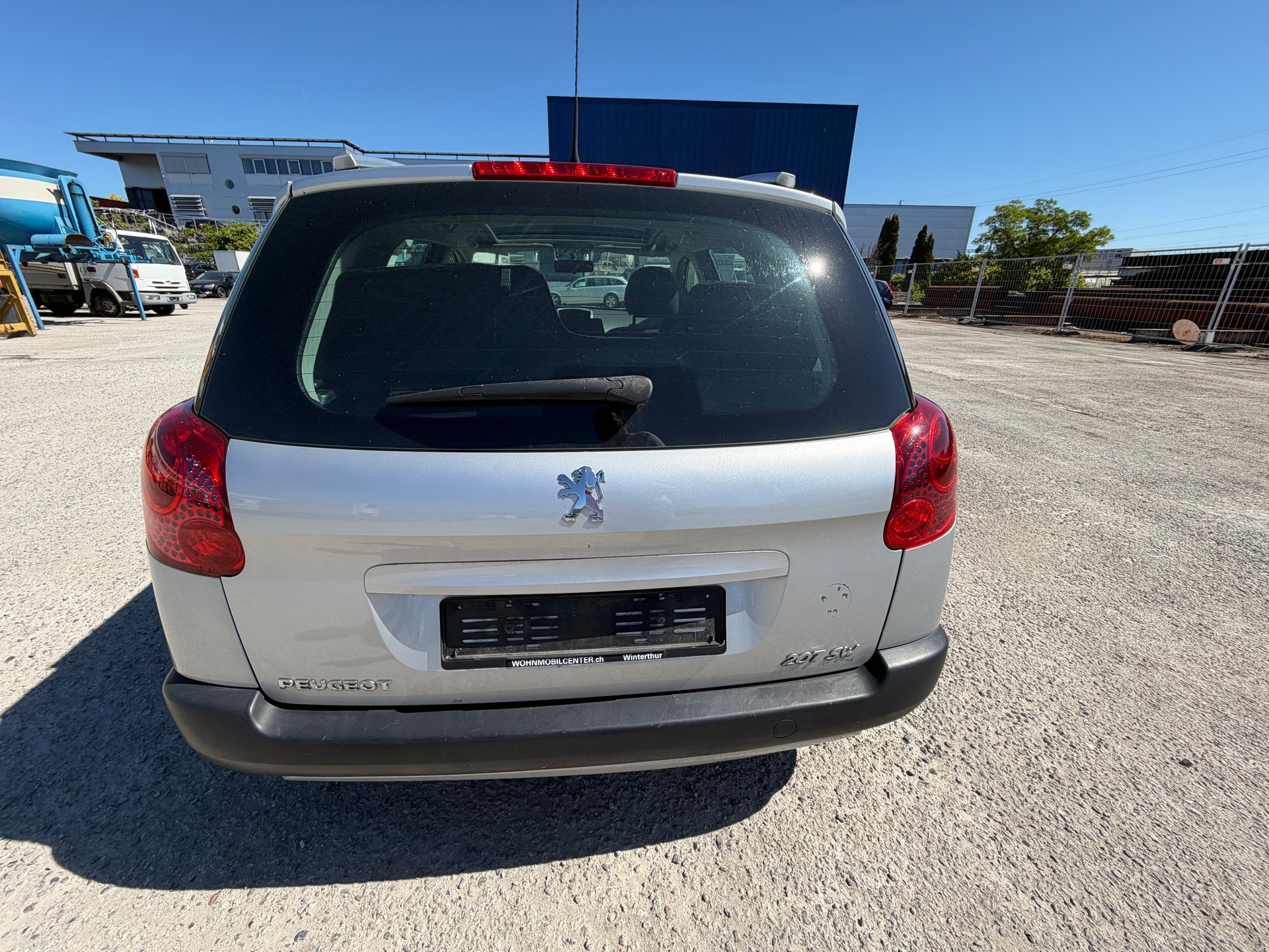 PEUGEOT 207 SW 1.4 16V Sport-image-8