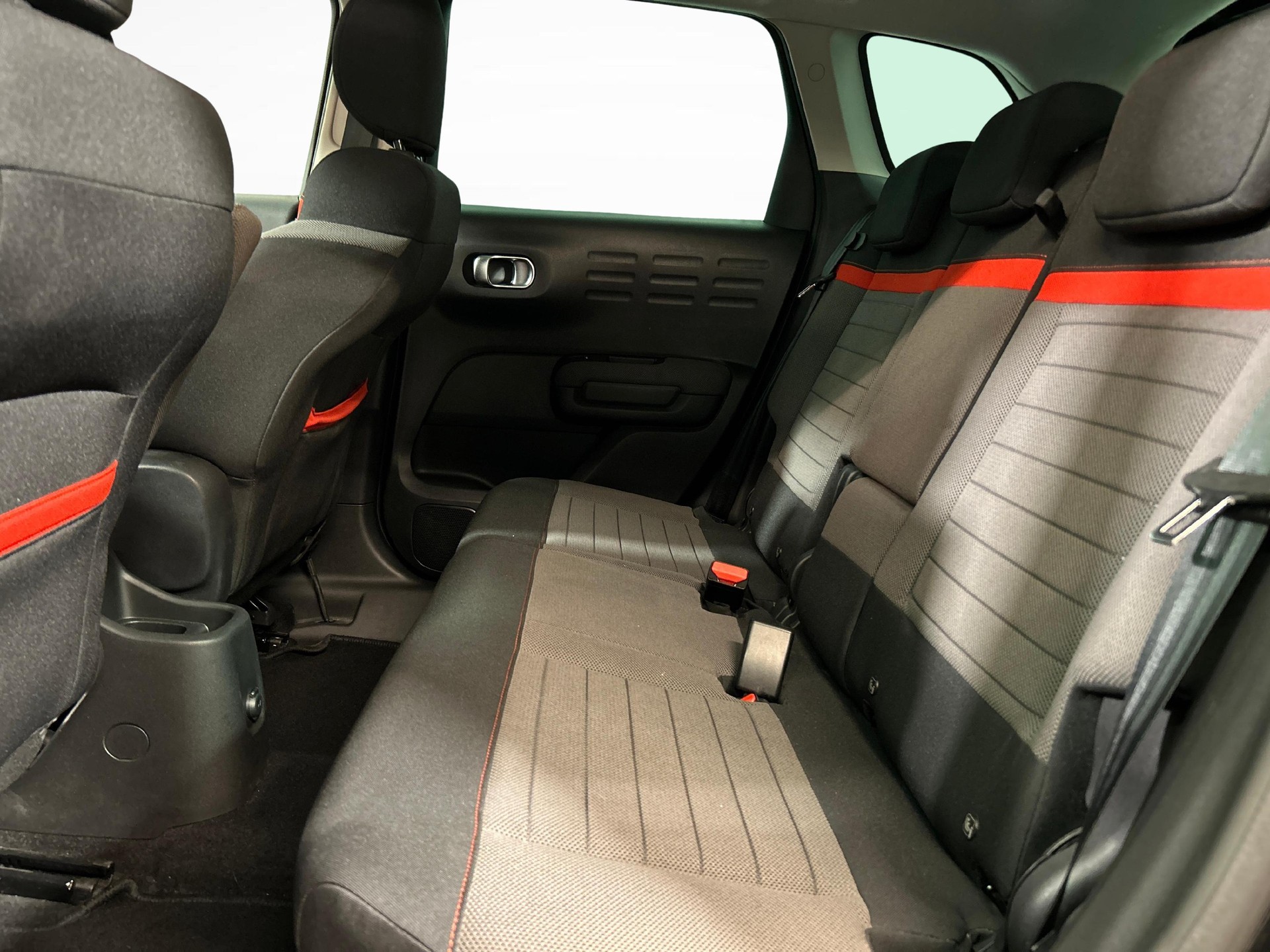 CITROEN C3 Aircross 1.2 PureTech 110 Shine-showroom-element-3