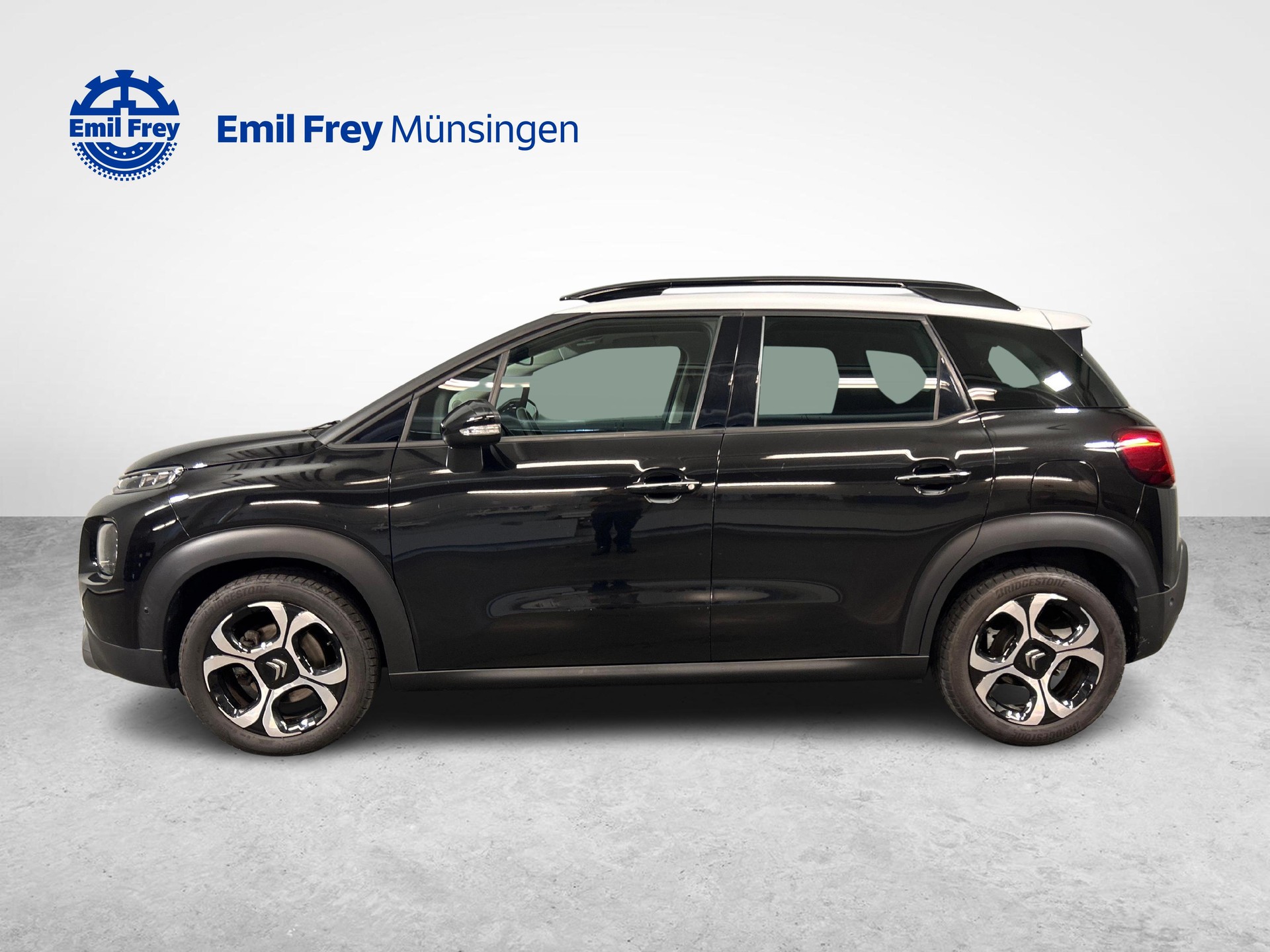 CITROEN C3 Aircross 1.2 PureTech 110 Shine-image-4