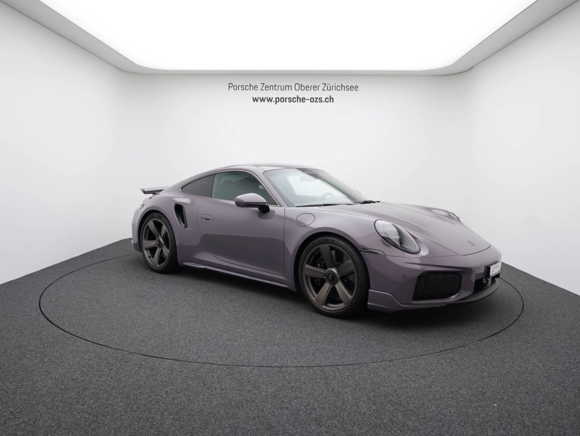 PORSCHE 911 Turbo S-image-8