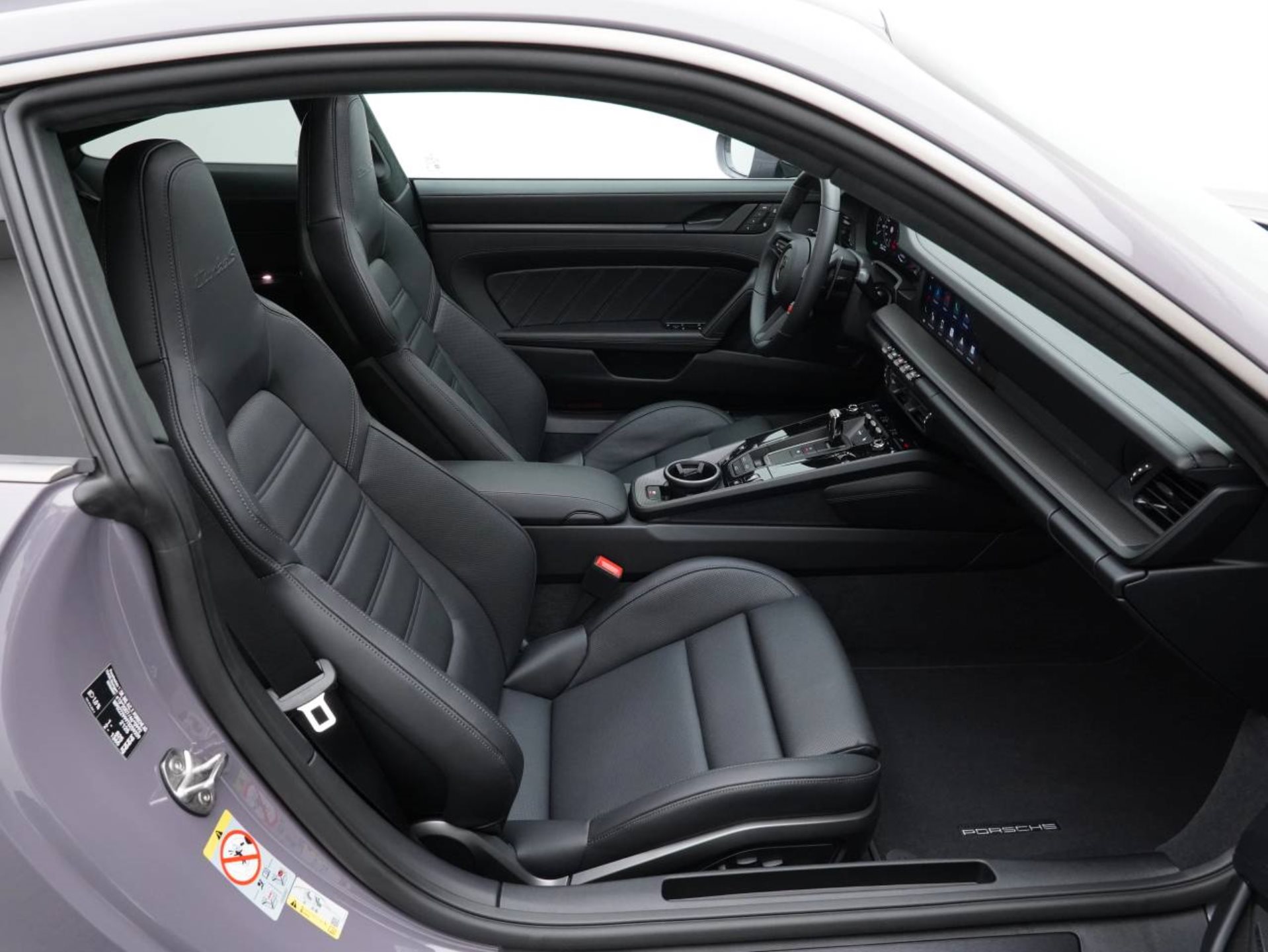 PORSCHE 911 Turbo S-image-24