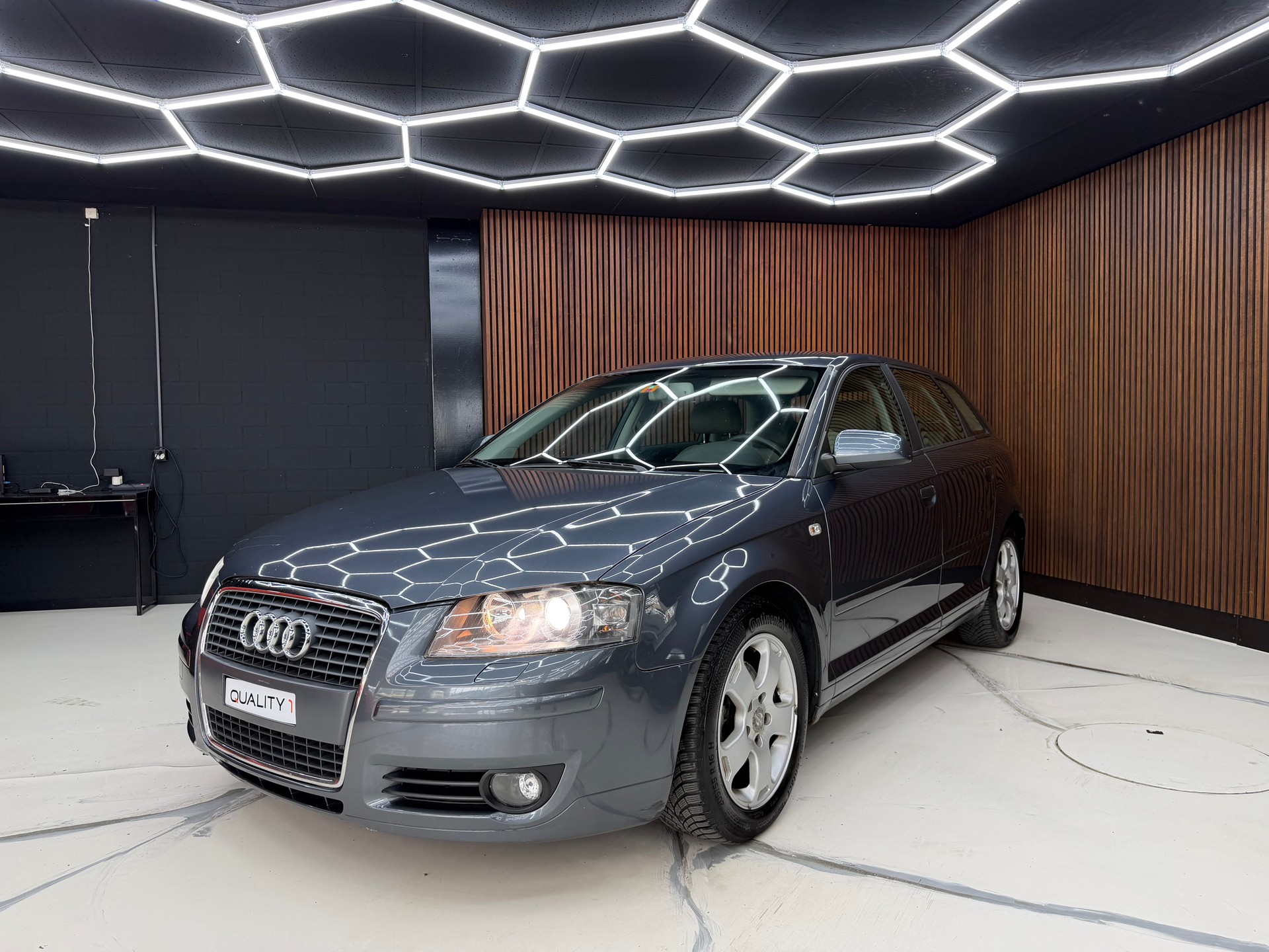 AUDI A3 2.0 FSI Attraction