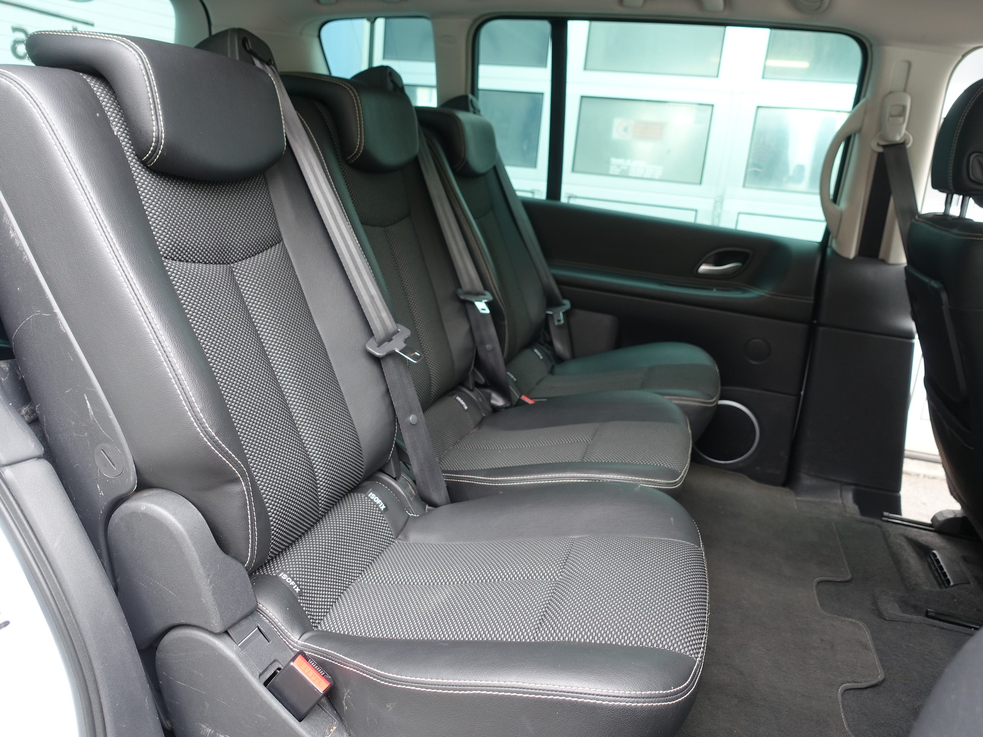 RENAULT Grand Espace 2.0 dCi Dynamique-image-15