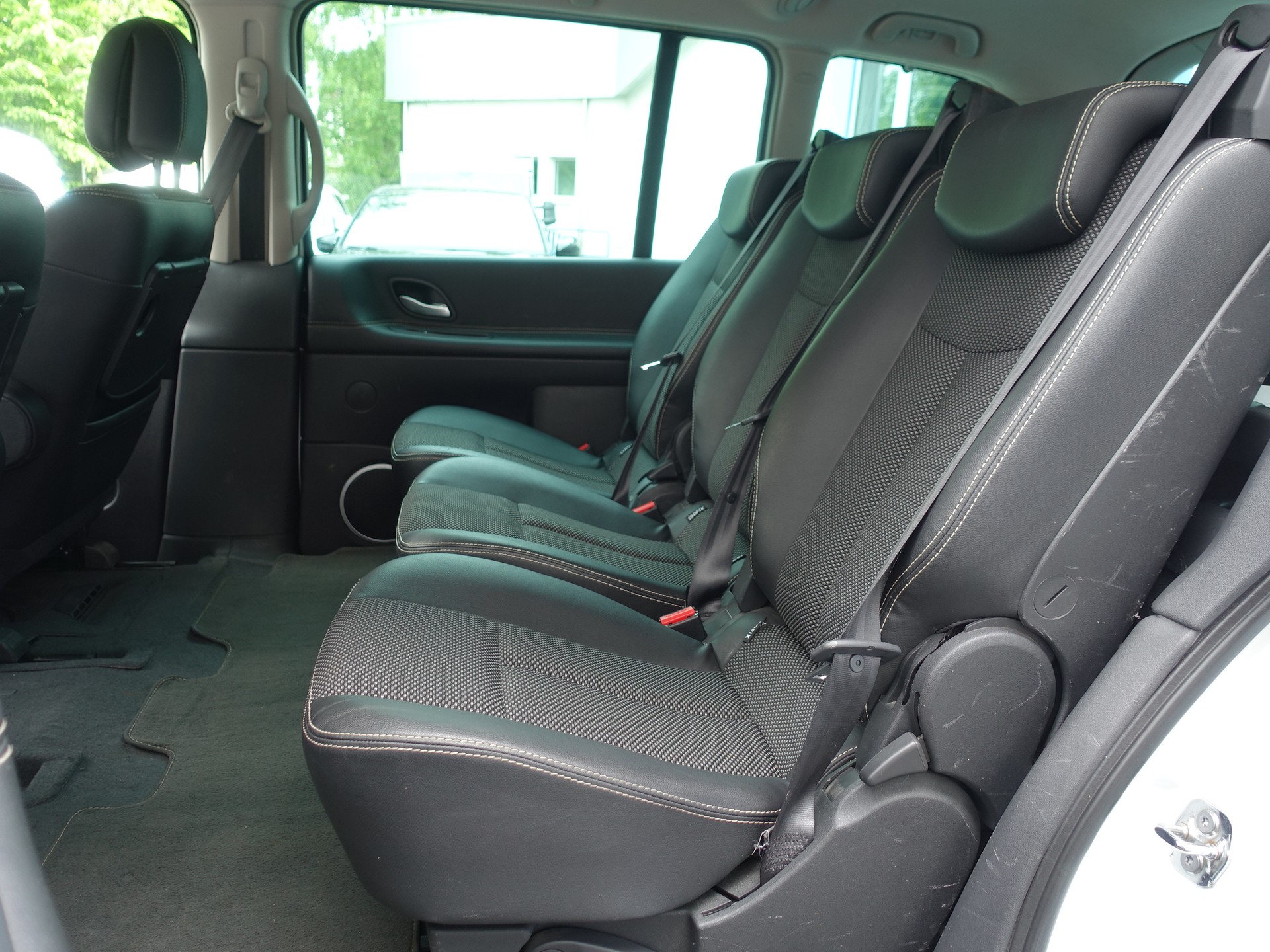 RENAULT Grand Espace 2.0 dCi Dynamique-image-14