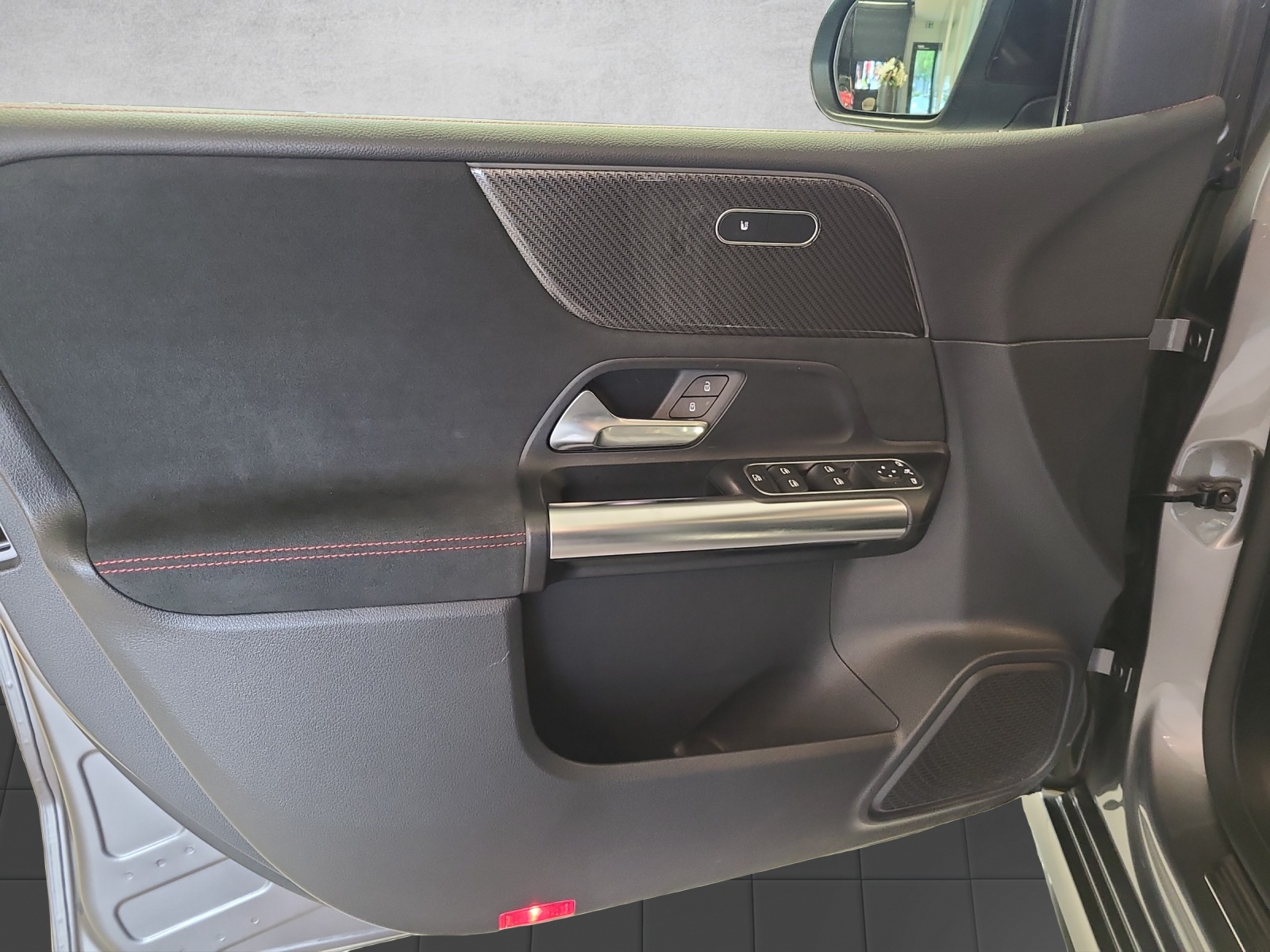 MERCEDES-BENZ B-CLASS W247 B 200 AMG Line 4-image-8