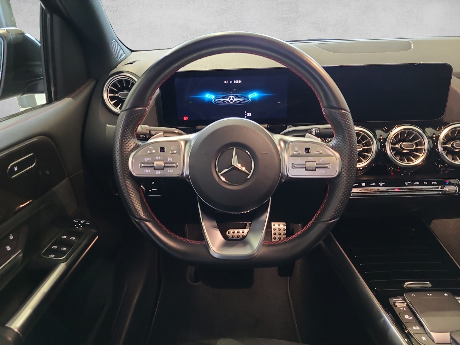MERCEDES-BENZ B-CLASS W247 B 200 AMG Line 4-image-12