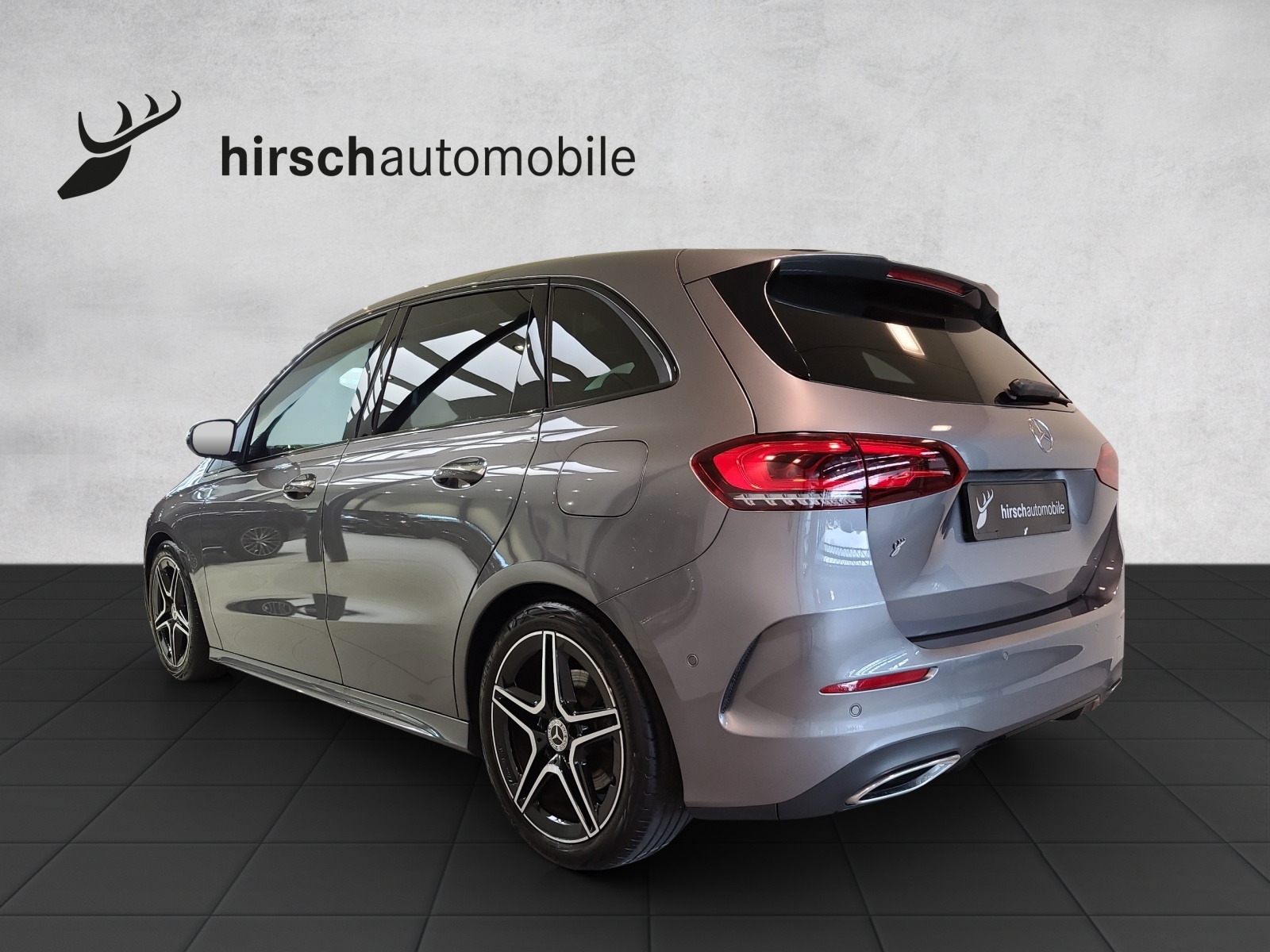 MERCEDES-BENZ B-CLASS W247 B 200 AMG Line 4-showroom-element-1