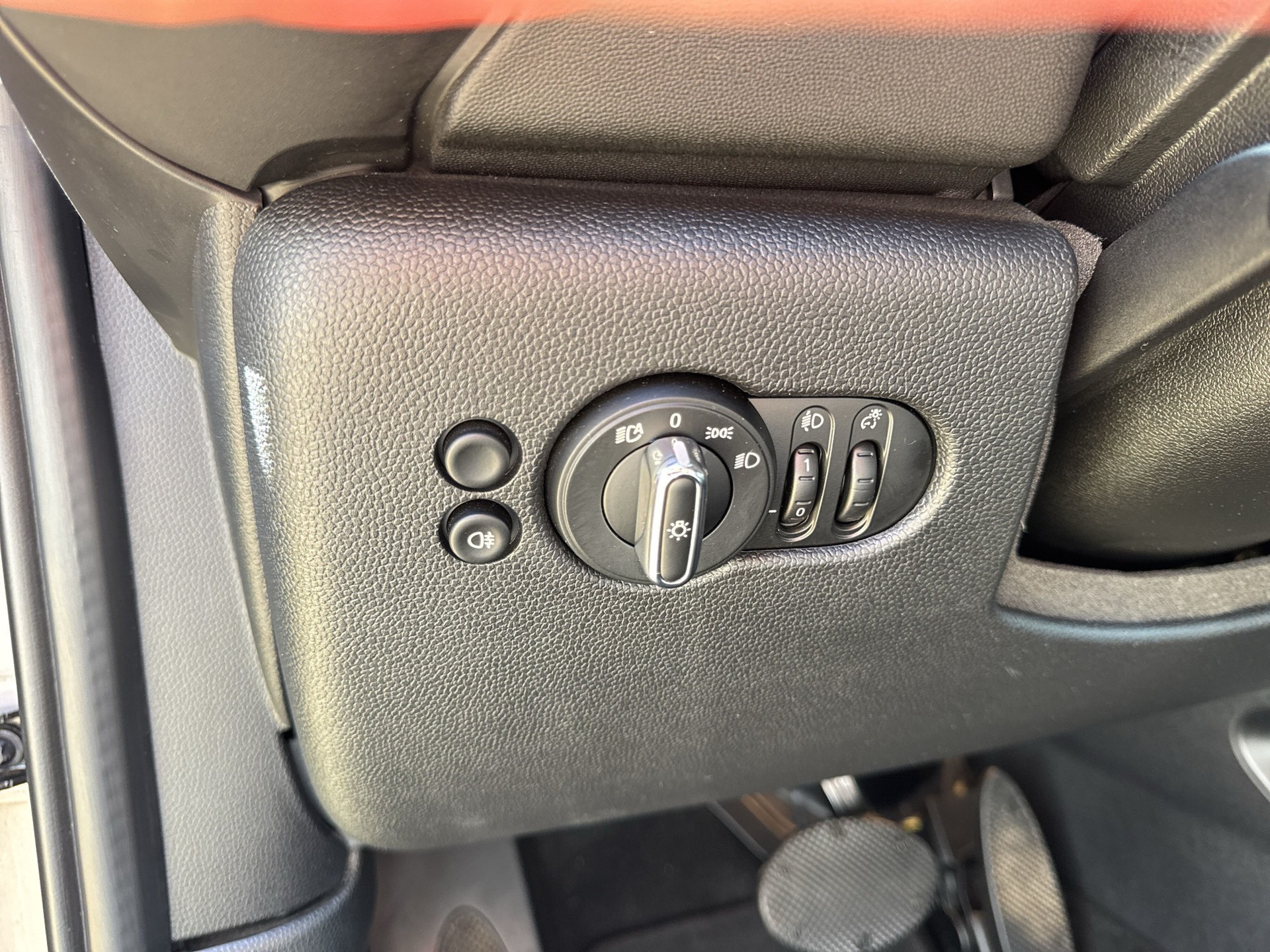 MINI Cooper Steptronic DKG-image-18