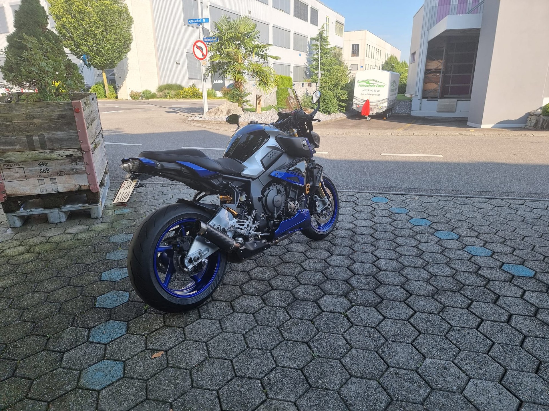 YAMAHA MT-10 SP ABS-image-3