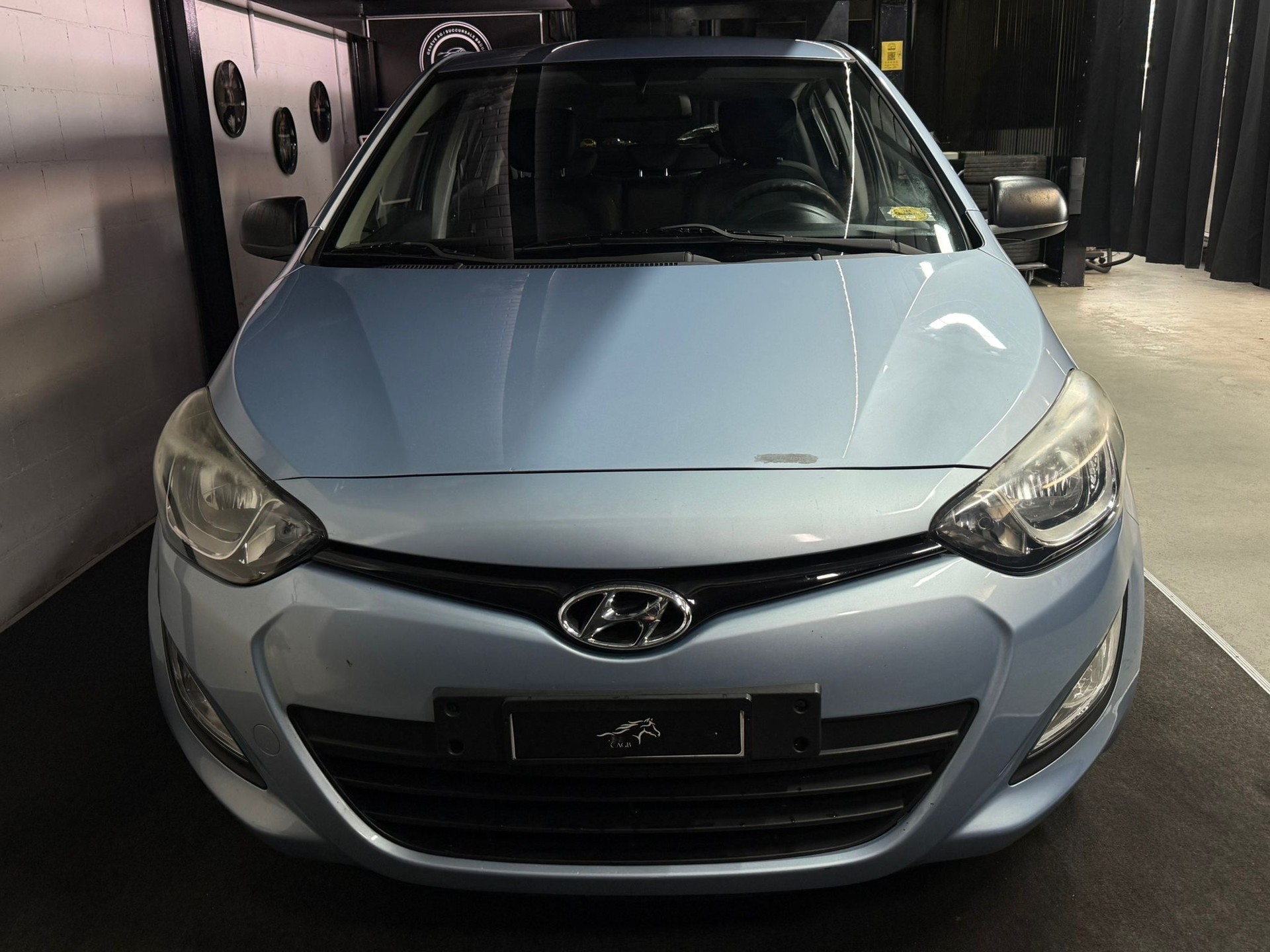 HYUNDAI i20 1.2 Comfort-image-4