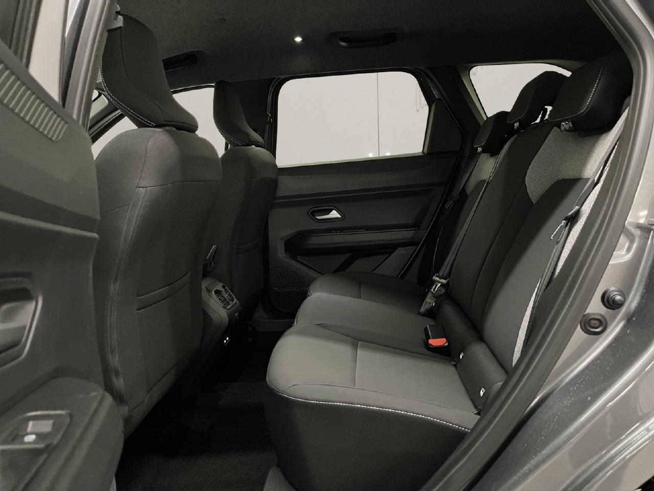 DACIA Bigster 1.2 Hybrid Journey 4WD-image-12
