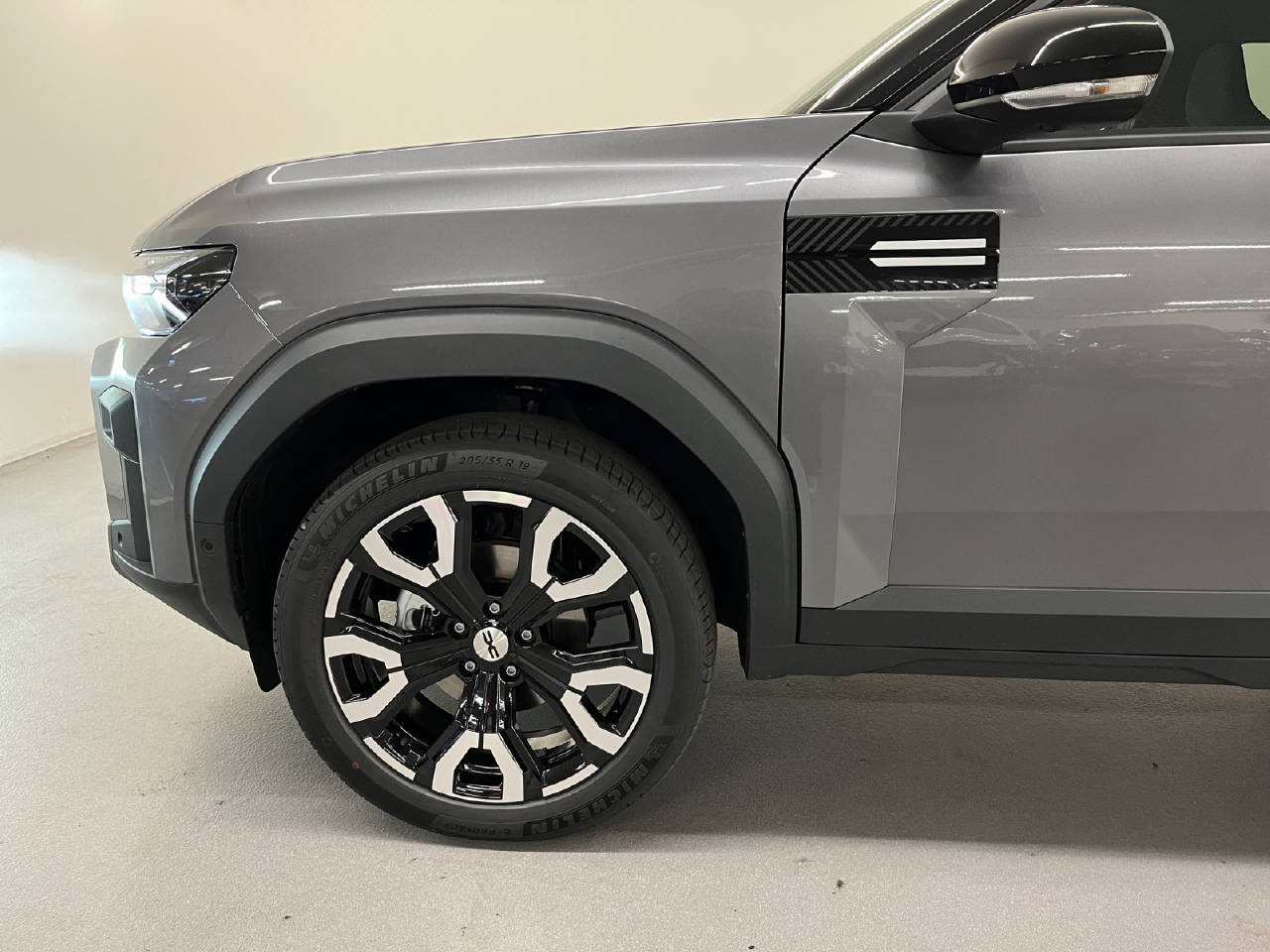 DACIA Bigster 1.2 Hybrid Journey 4WD-image-15