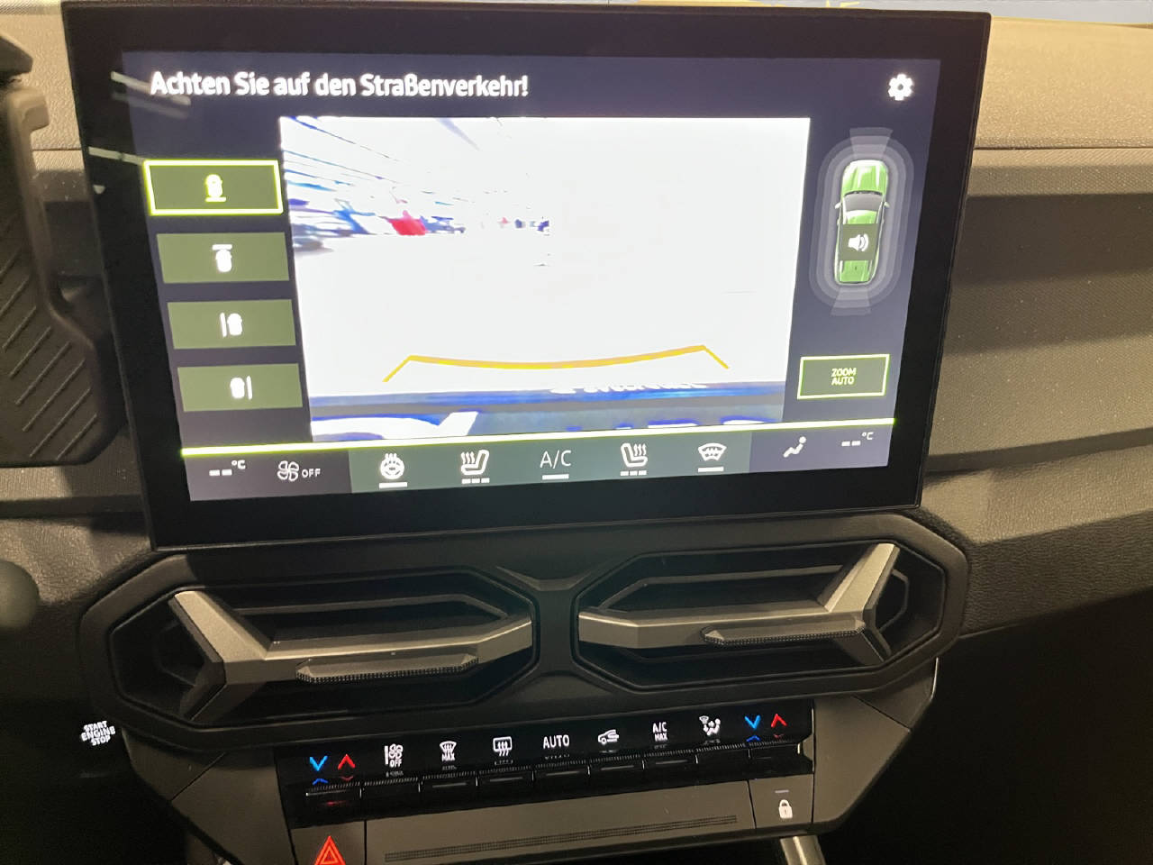 DACIA Bigster 1.2 Hybrid Journey 4WD-image-11