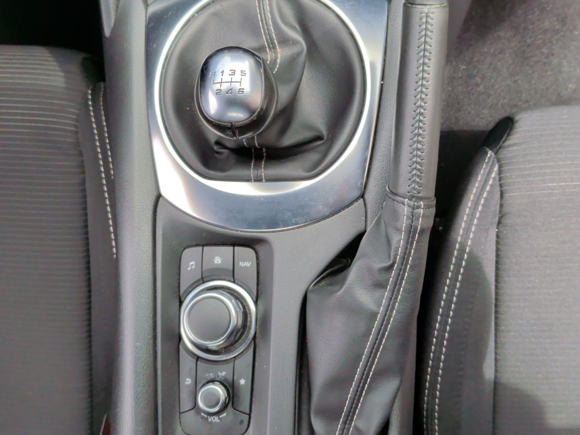 FIAT 124 Spider 1.4 TB-image-14