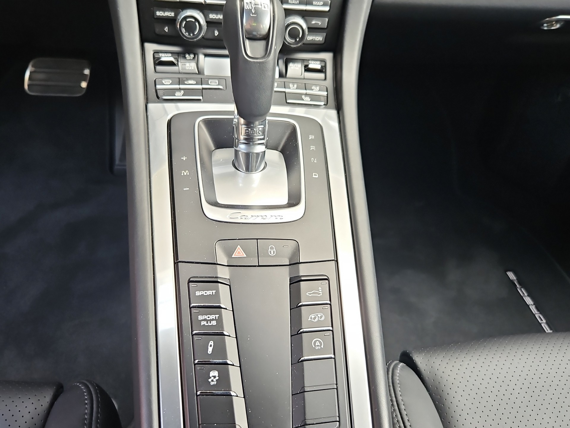 PORSCHE 911 Carrera 4S PDK-image-13