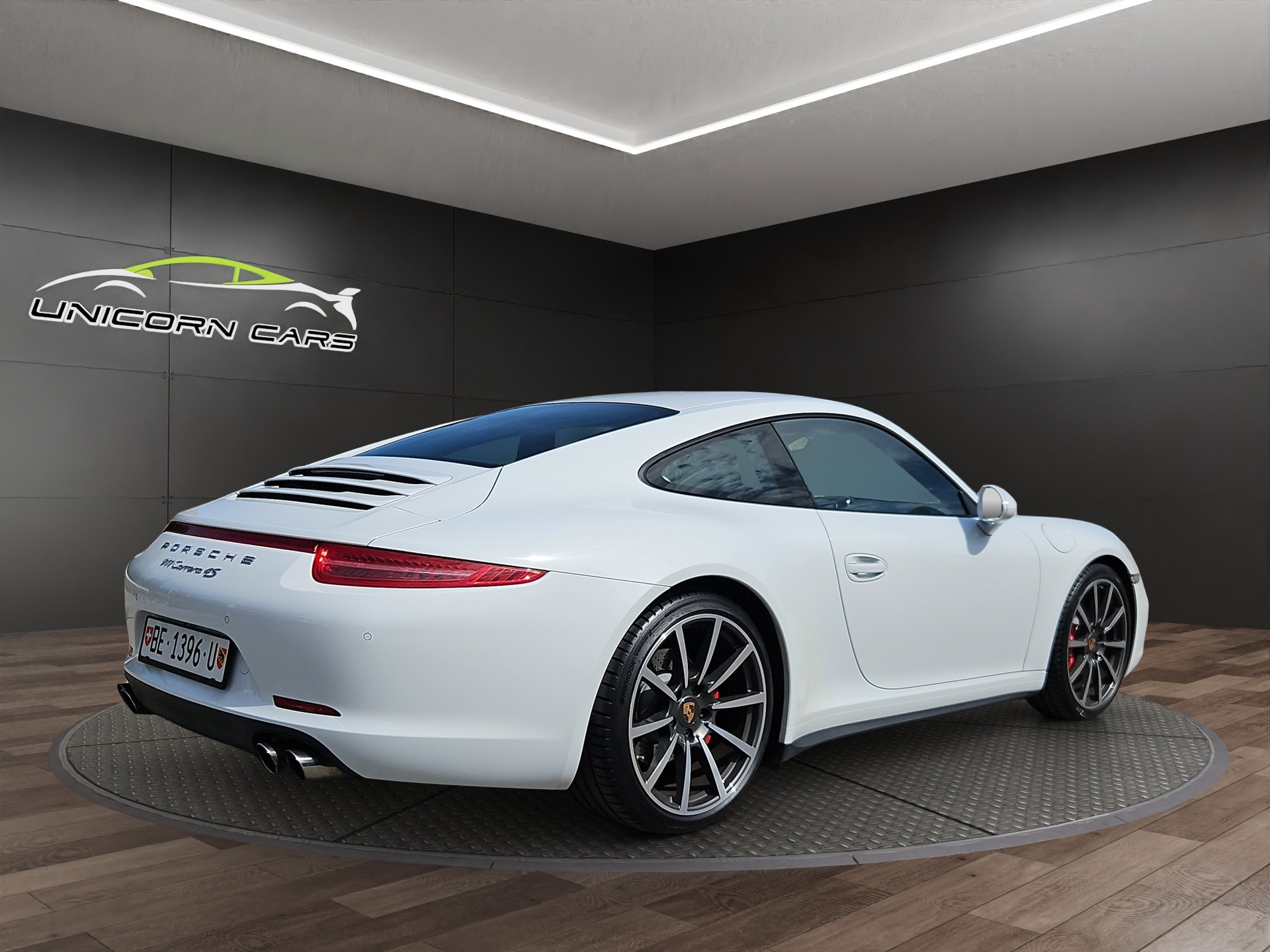 PORSCHE 911 Carrera 4S PDK-showroom-element-2