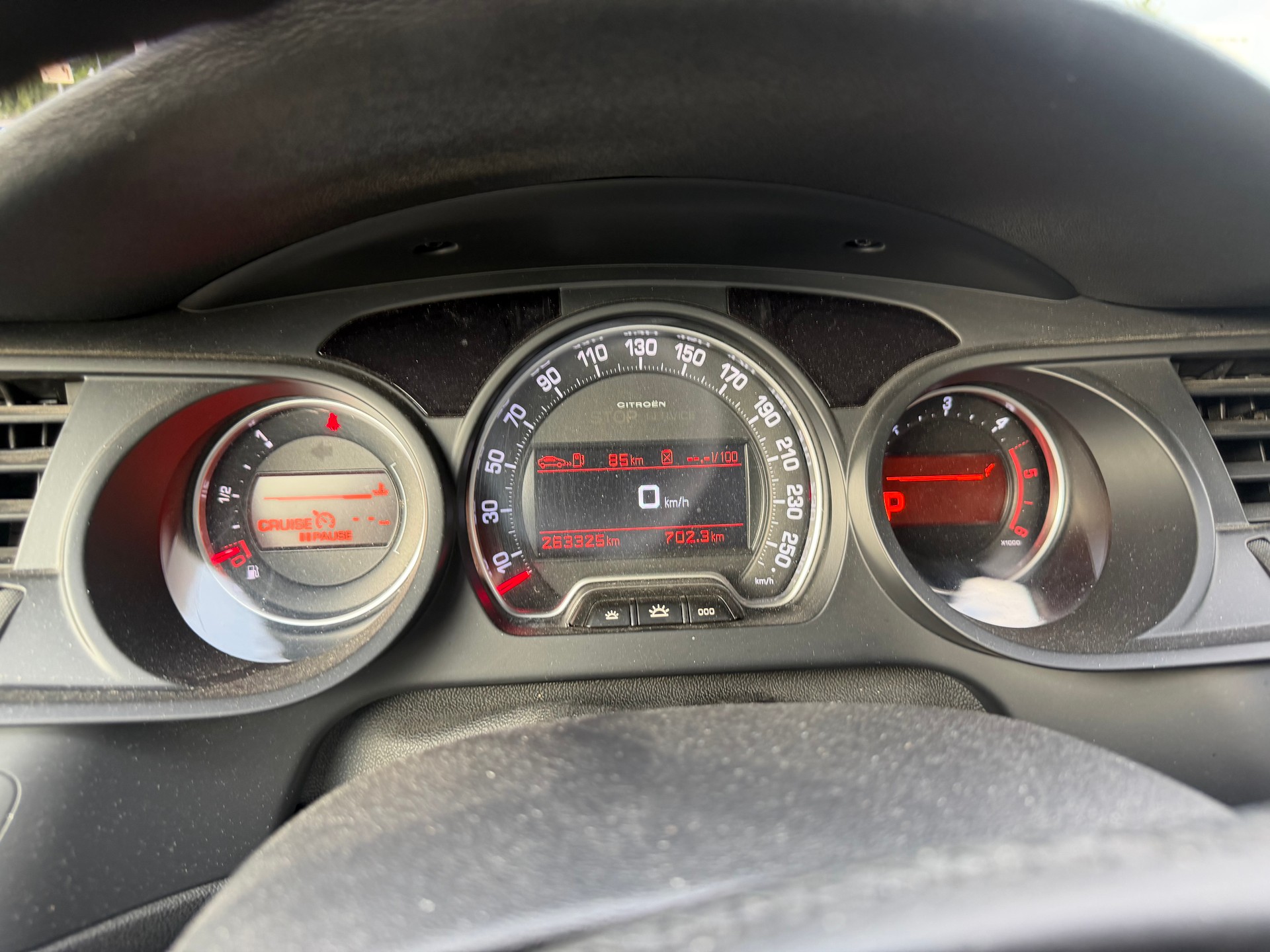 CITROEN C5 Tourer 3.0 HDi V6 Exclusive Automatic-image-6
