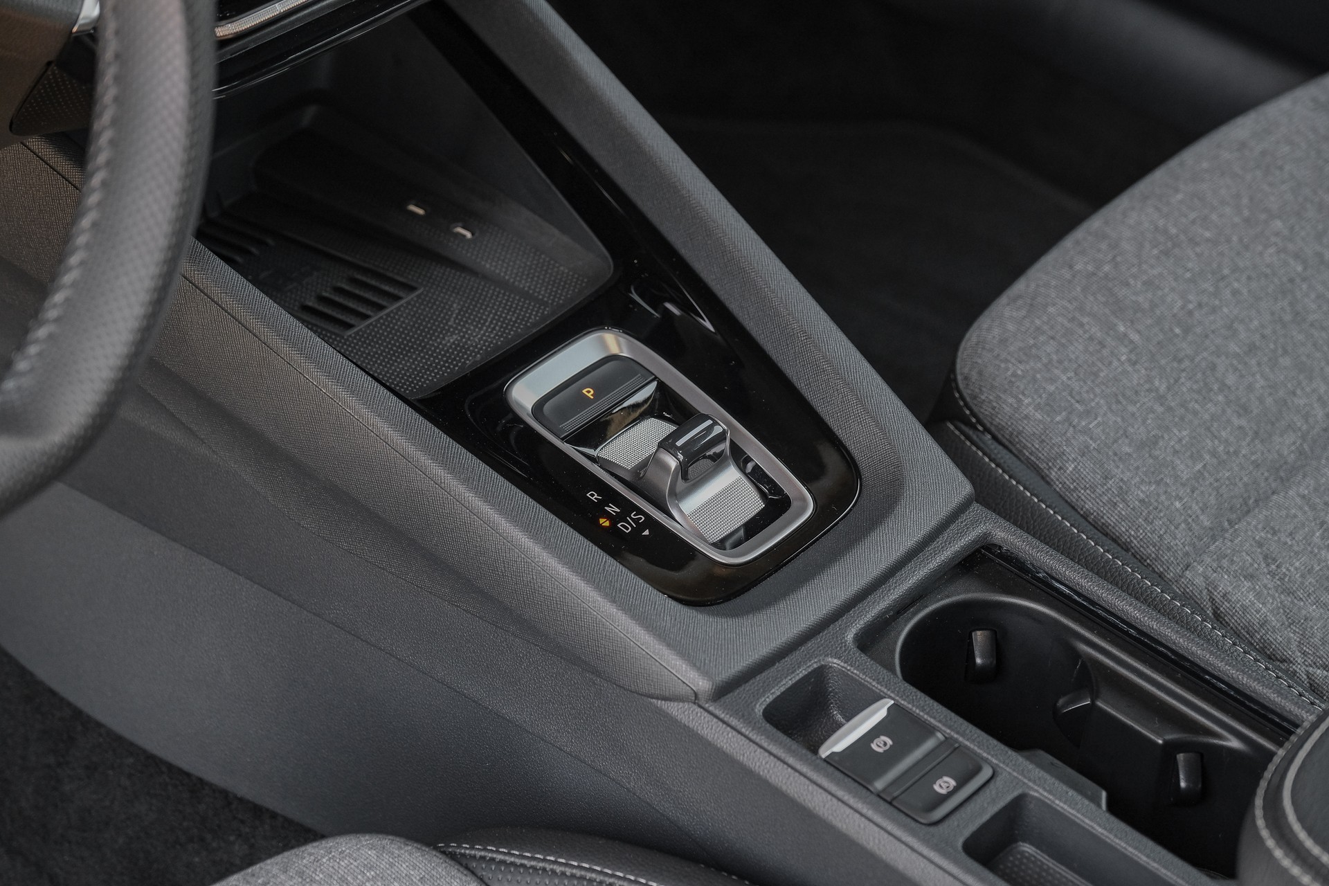 SKODA Octavia Limousine 1.5 TSI mHEV DSG SportLine-image-19