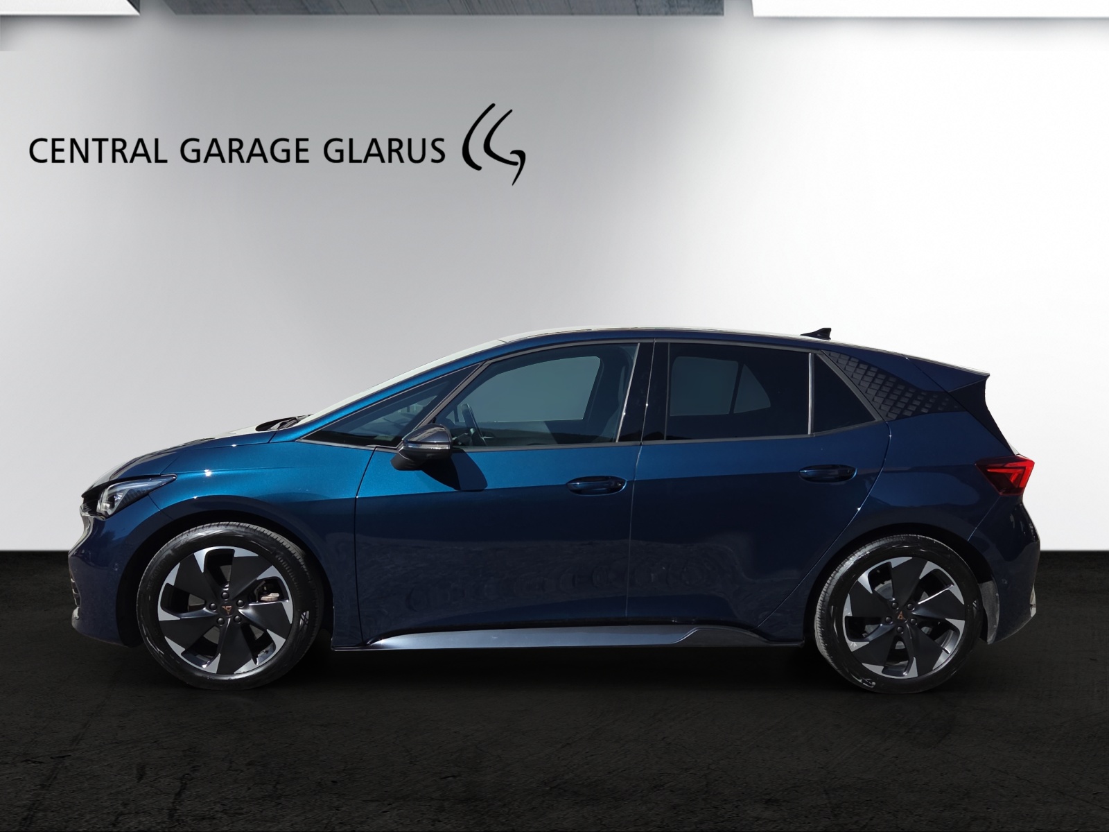 CUPRA Born 77 kWh e-Boost-showroom-element-3