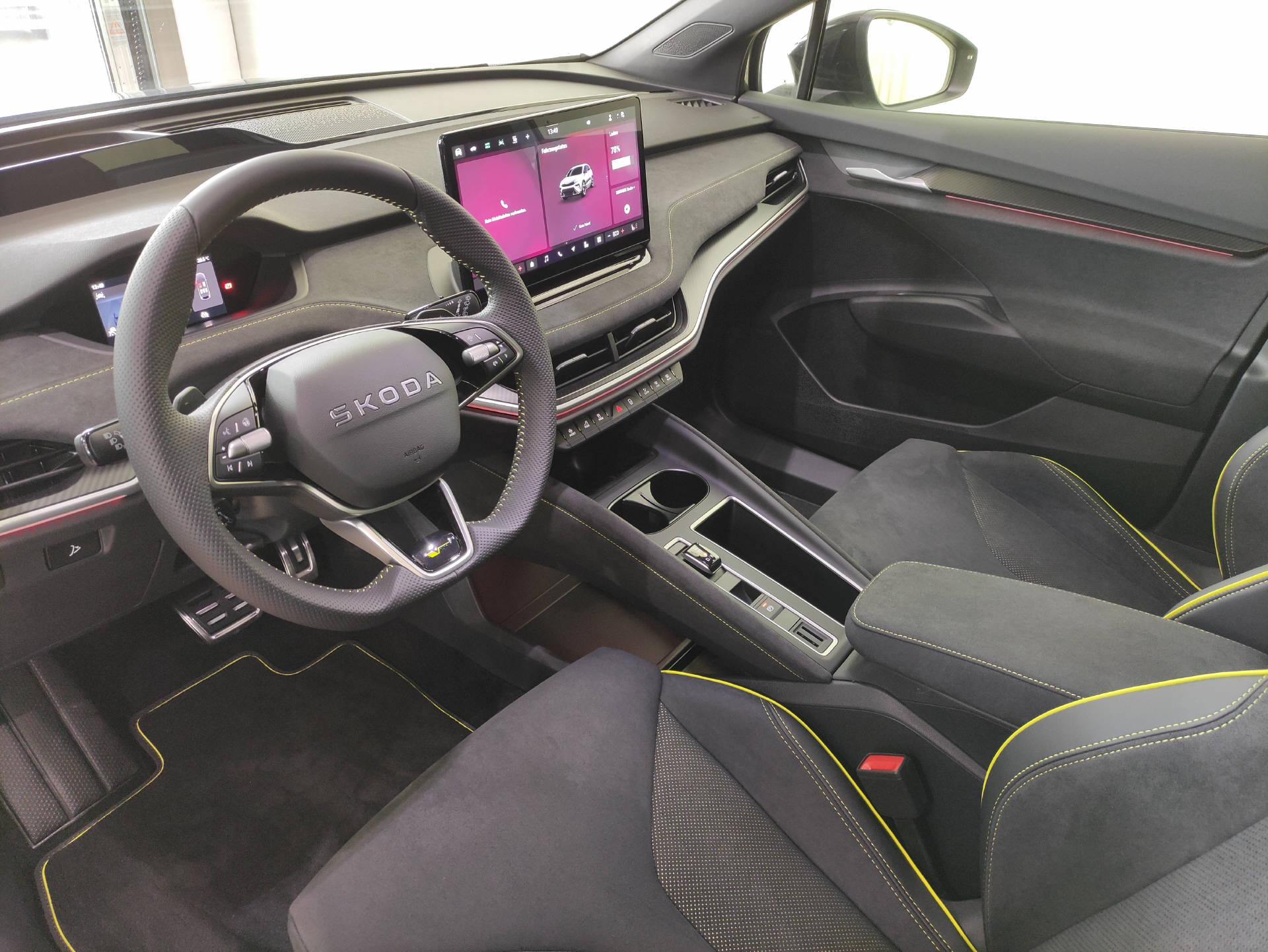 SKODA Elroq RS 4x4 MAXX-showroom-element-2