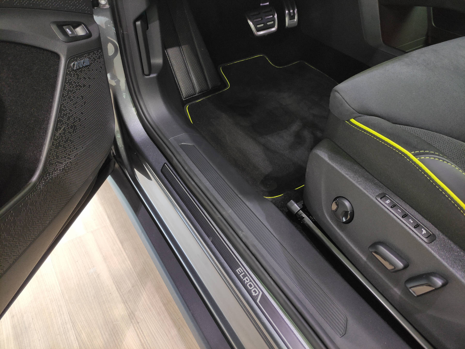 SKODA Elroq RS 4x4 MAXX-showroom-element-3