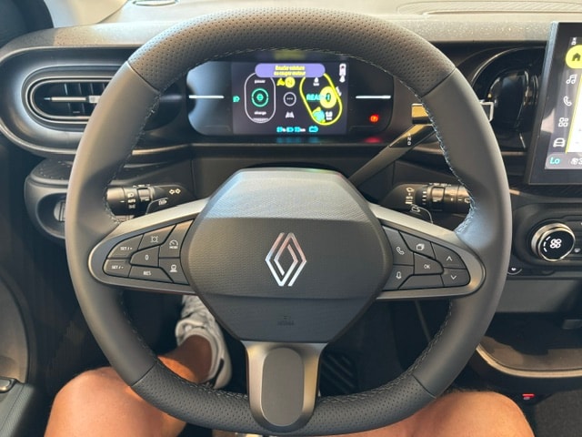 RENAULT E-Tech Electric Techno 80 Urban Range-image-11