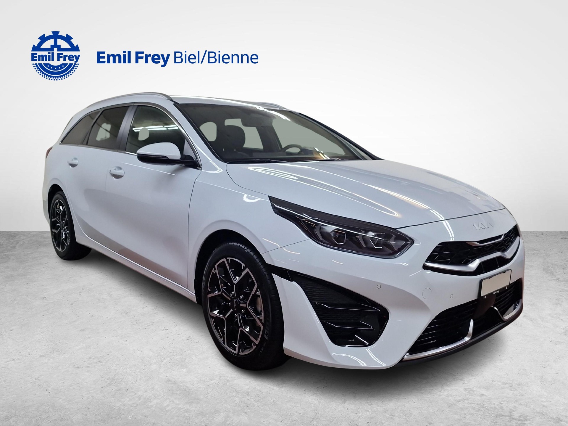 KIA Ceed SW 1.5 T-GDi GT-Line-image-6