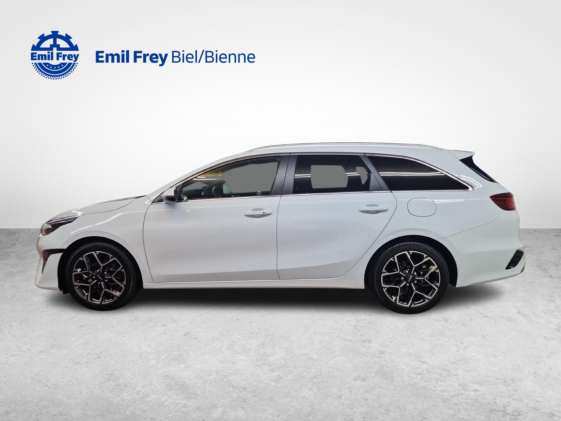 KIA Ceed SW 1.5 T-GDi GT-Line-showroom-element-1