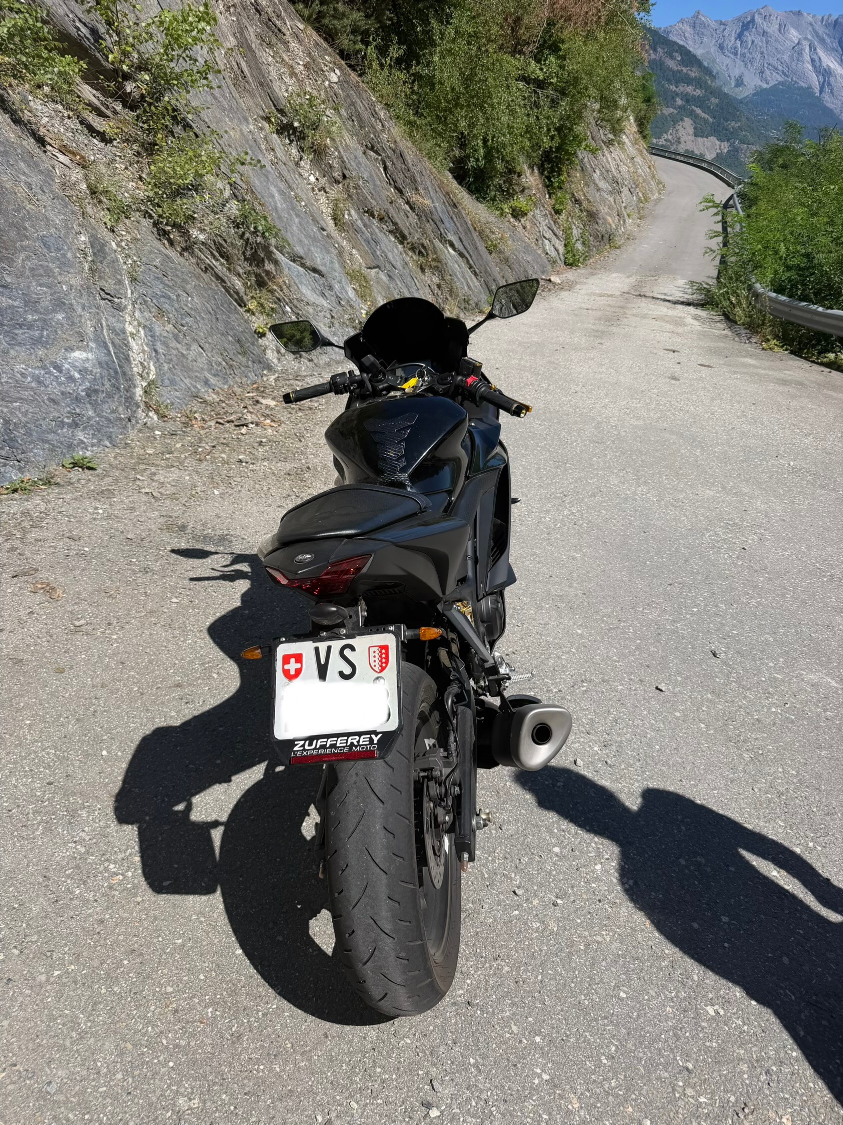 YAMAHA YZF-R3 ABS-image-3