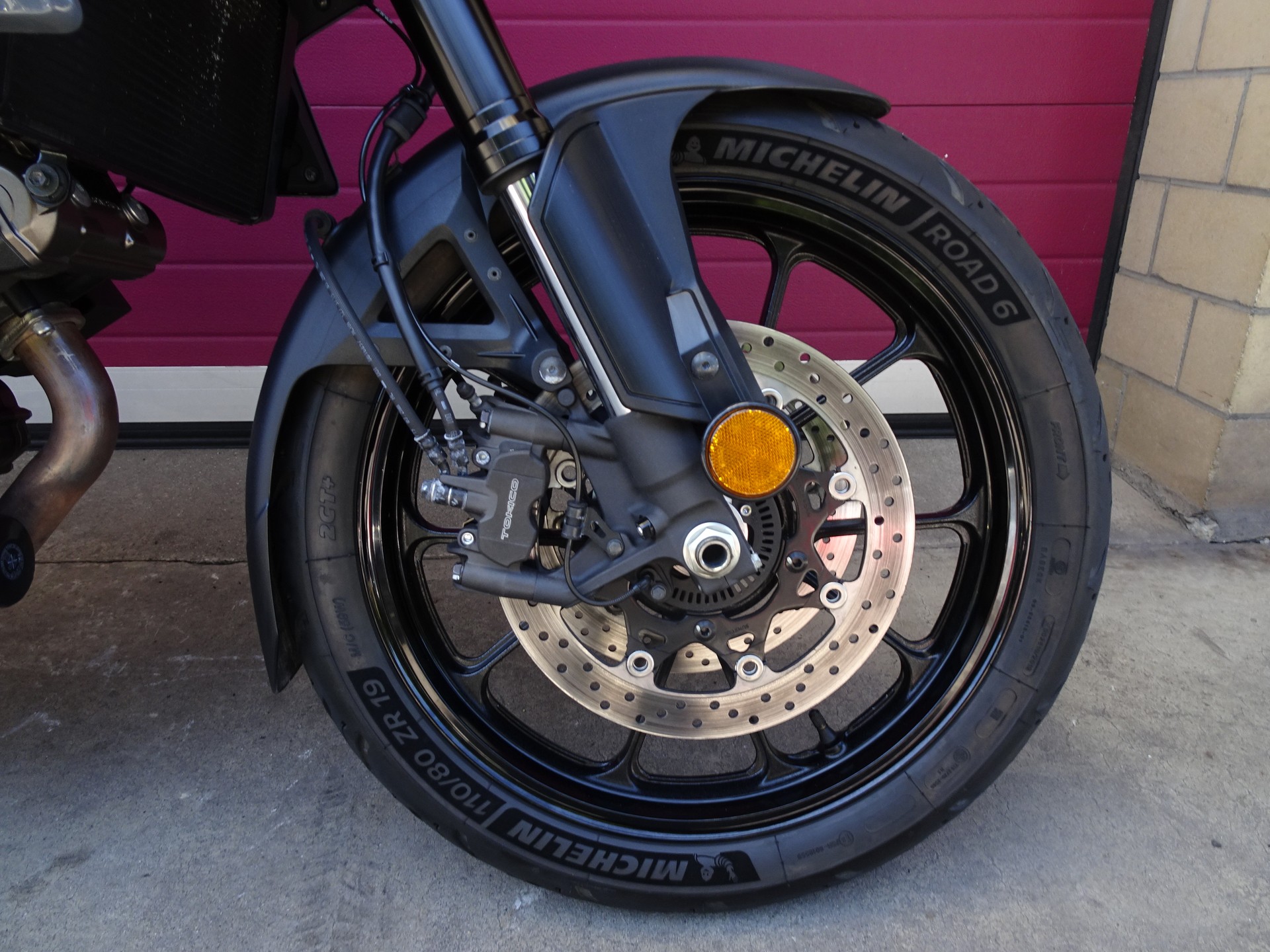 SUZUKI DL 1050 ABS-image-1