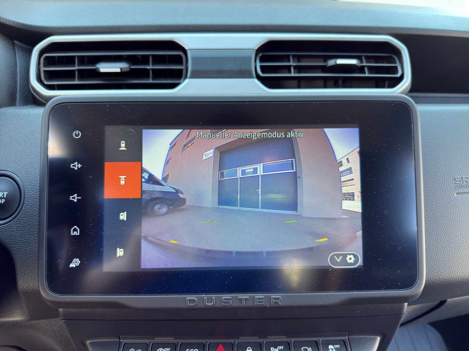 DACIA Duster TCe 150 Journey 4x4-image-28