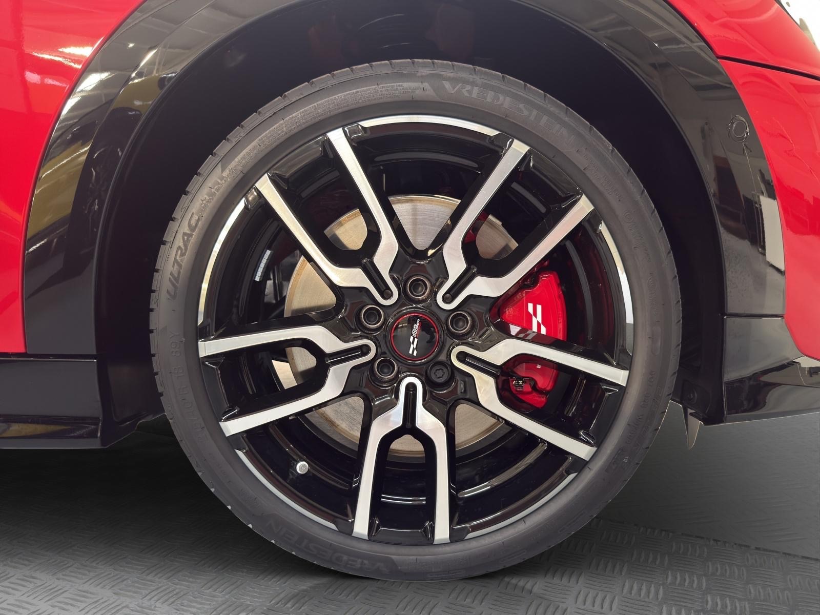 MINI Cooper John Cooper Works DKG I MINI Days Offer-image-9