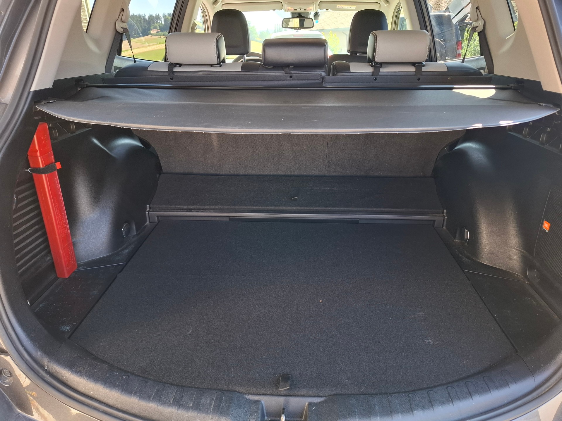 TOYOTA RAV-4 2.5 HSD Sol Premium e-CVT-image-7