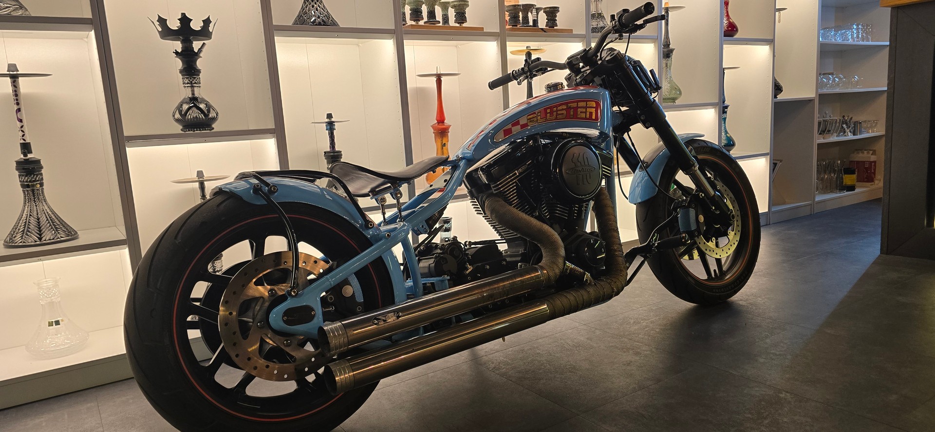 CLASSIC CYCLES Bobber-image-10