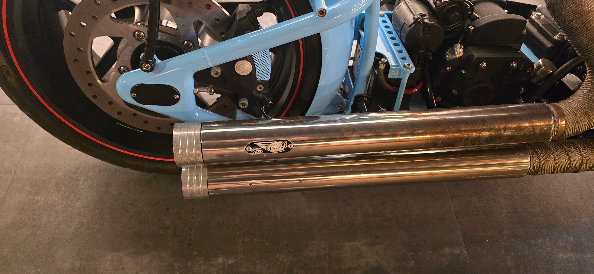 CLASSIC CYCLES Bobber-image-11