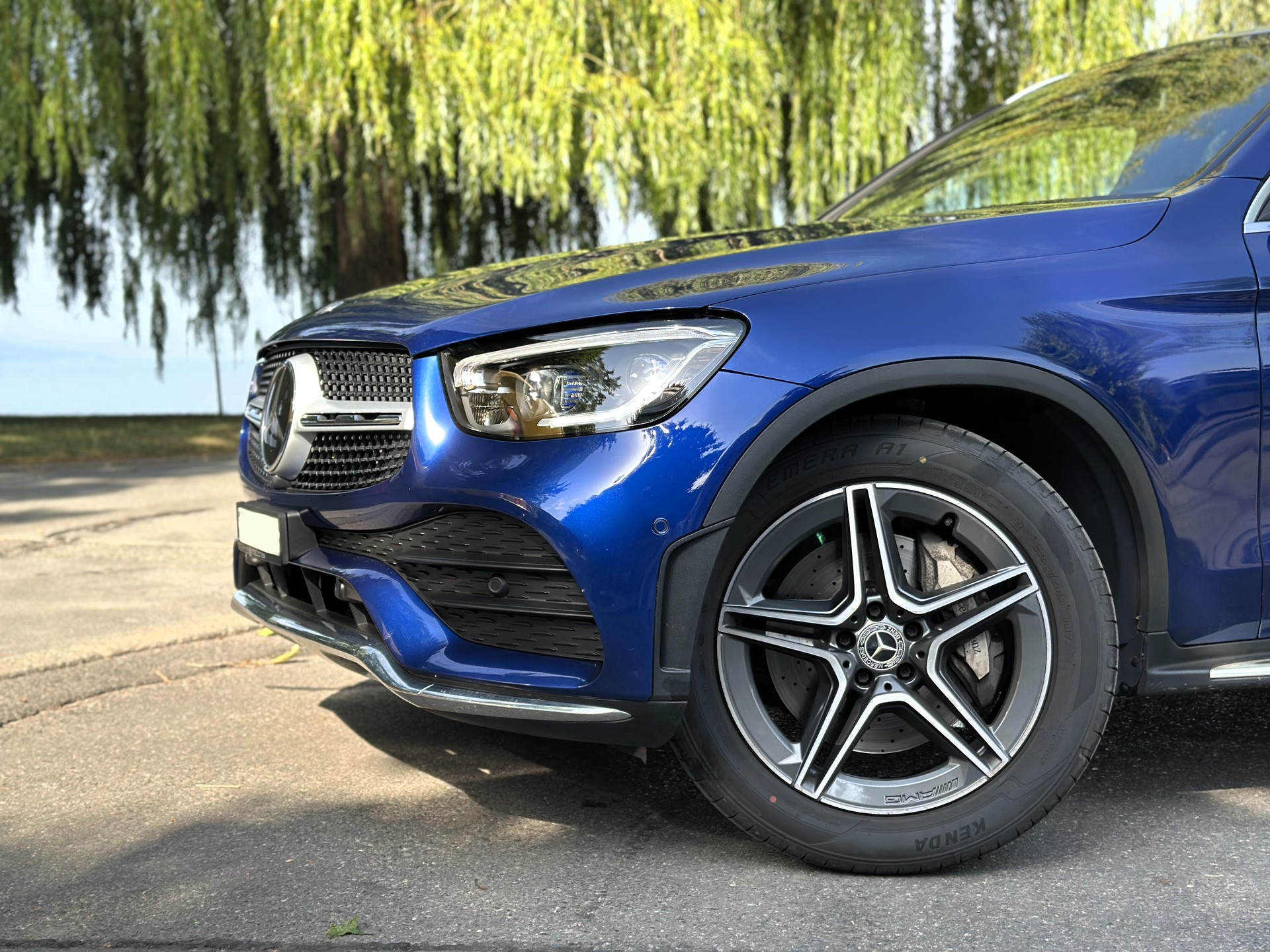 MERCEDES-BENZ GLC 300 AMG Line 4Matic * Crochet *-showroom-element-2