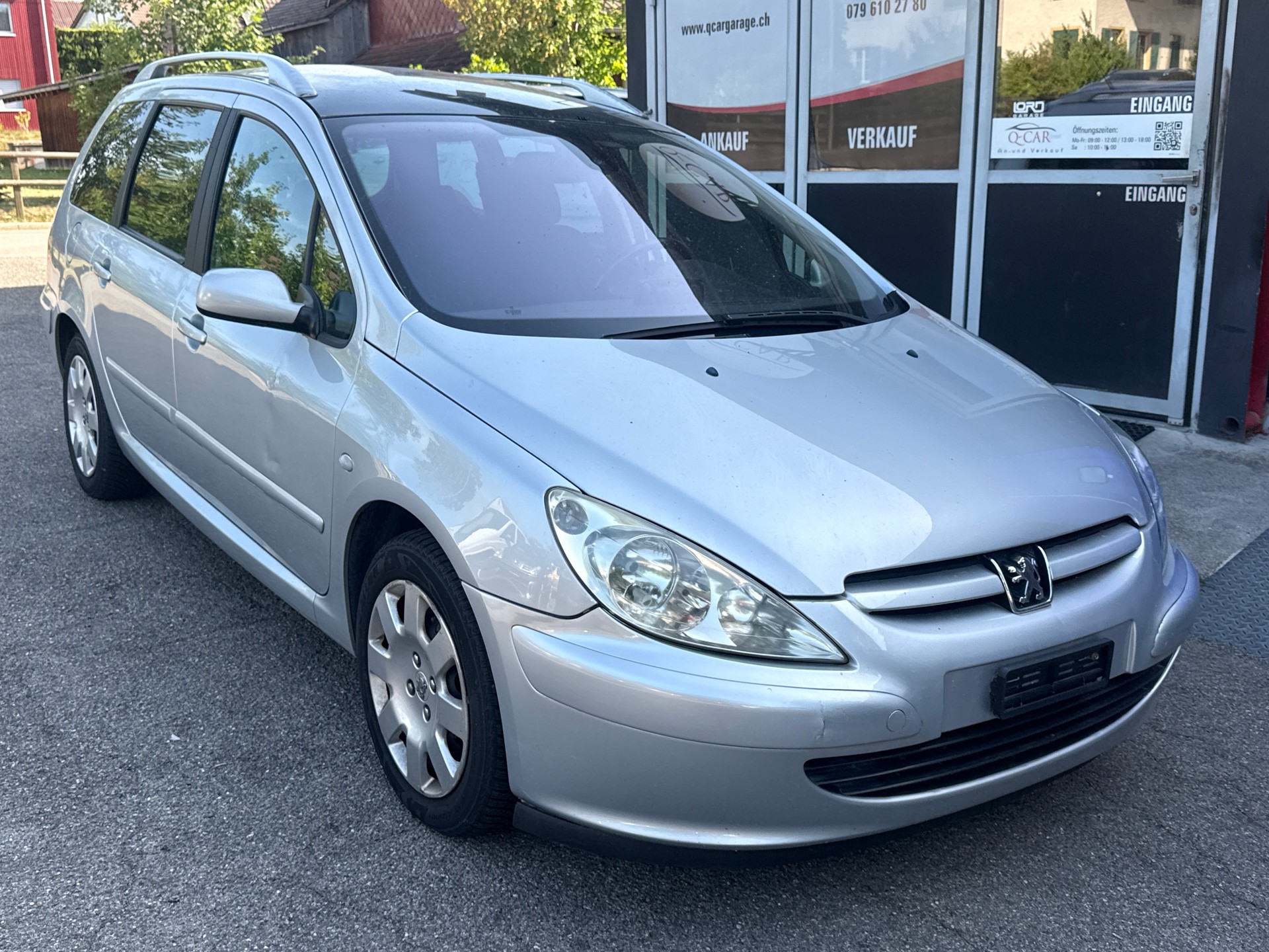 PEUGEOT 307 2.0 16V XS-showroom-element-1