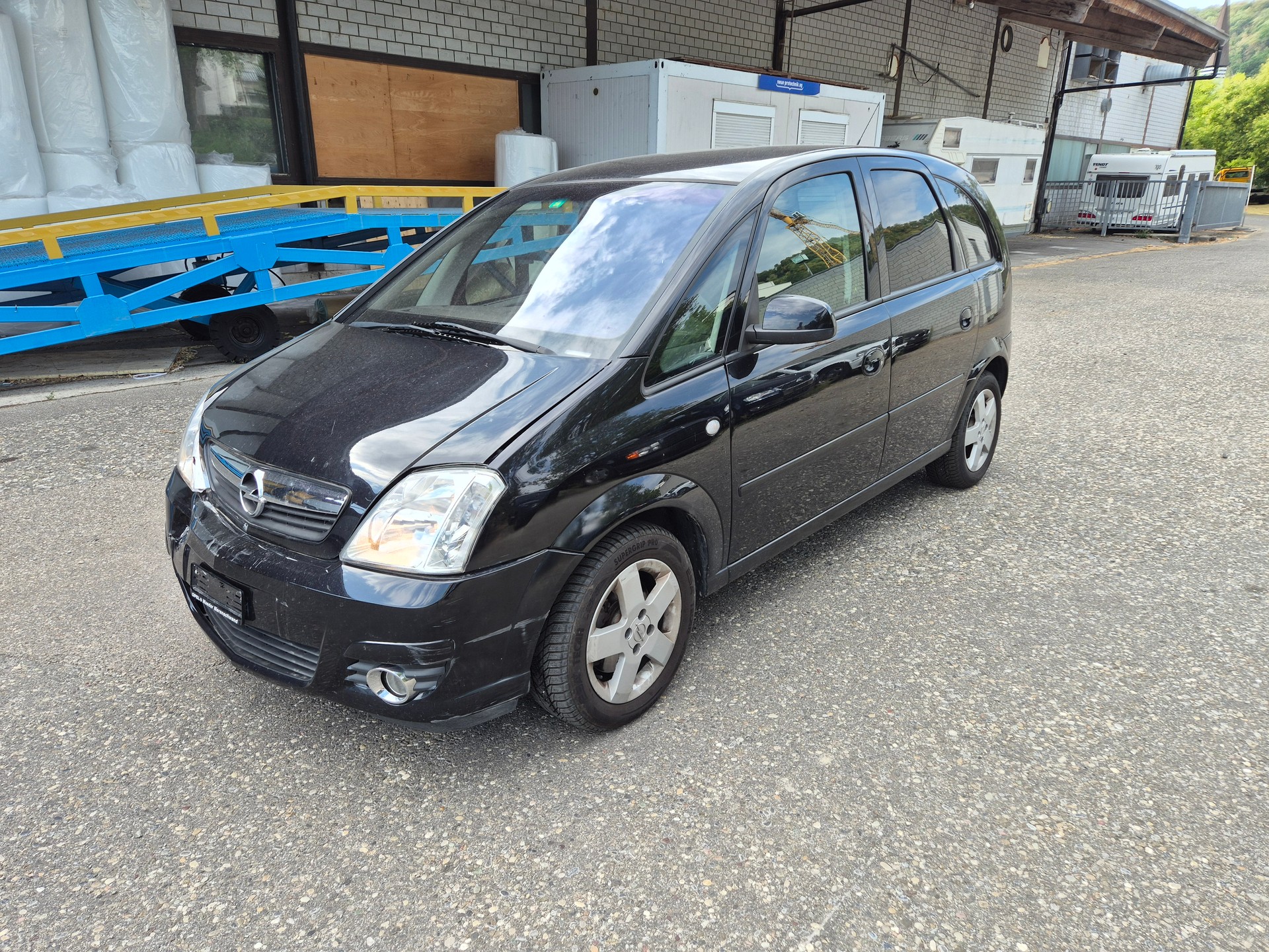 OPEL Meriva 1.6i-16 TP (Essentia)-image-3