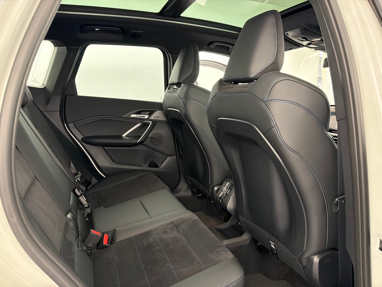 BMW X1 xDrive 20d 48V M Sport-image-7