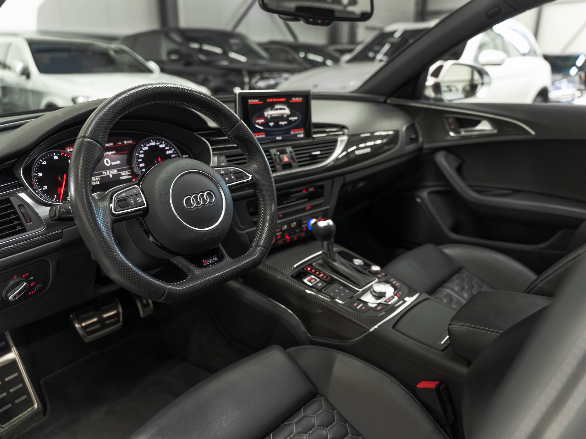 AUDI RS6 Avant 4.0 TFSI V8 quattro Tiptronic-image-7