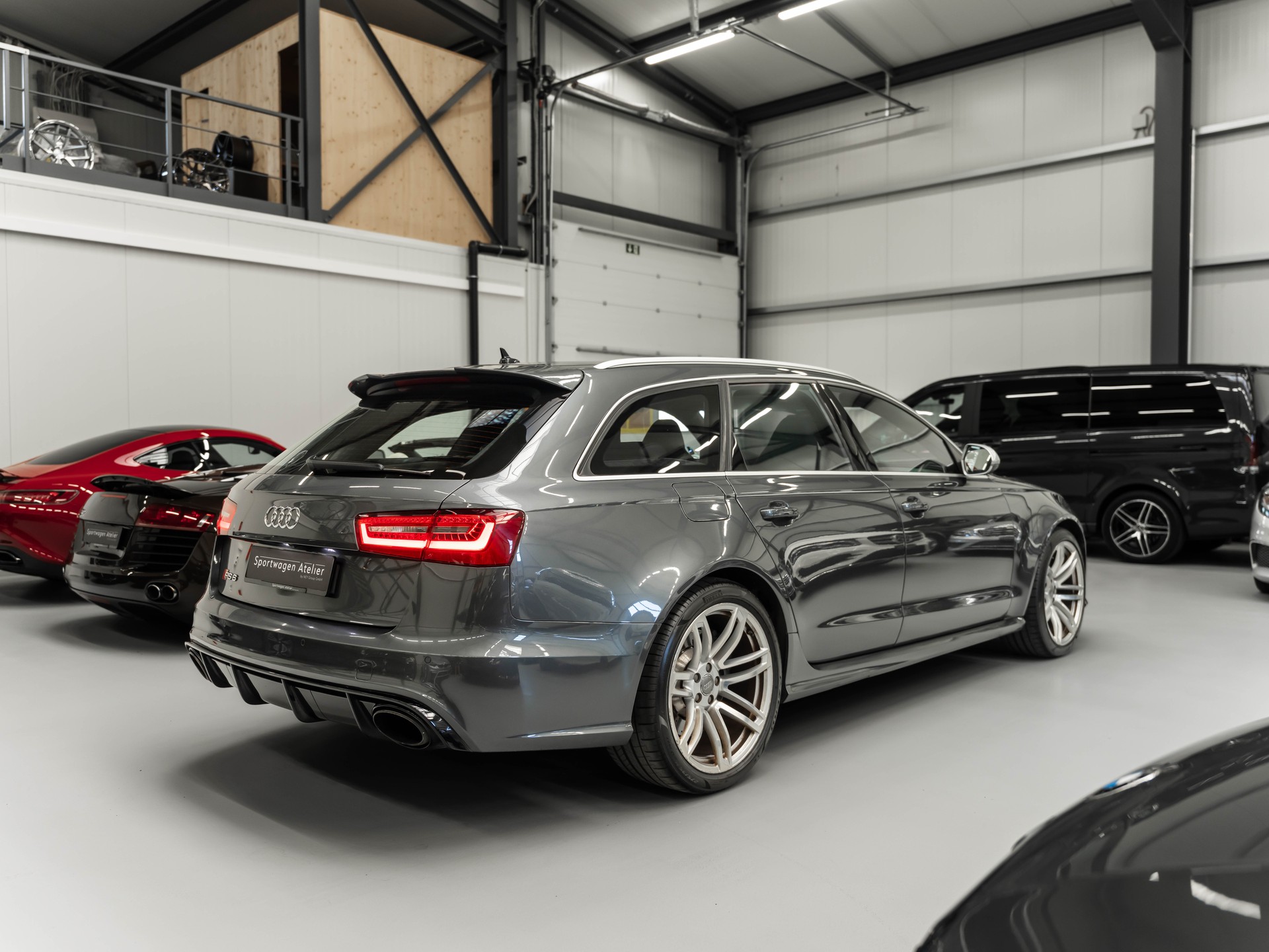 AUDI RS6 Avant 4.0 TFSI V8 quattro Tiptronic-showroom-element-3