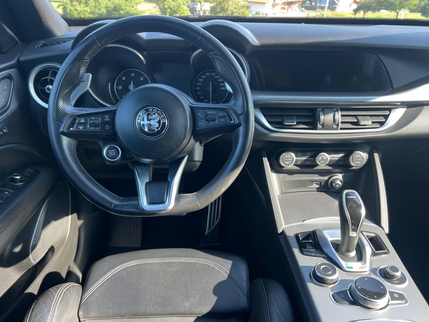 ALFA ROMEO Stelvio 2.2 JTDM Pack Veloce Q4-image-6