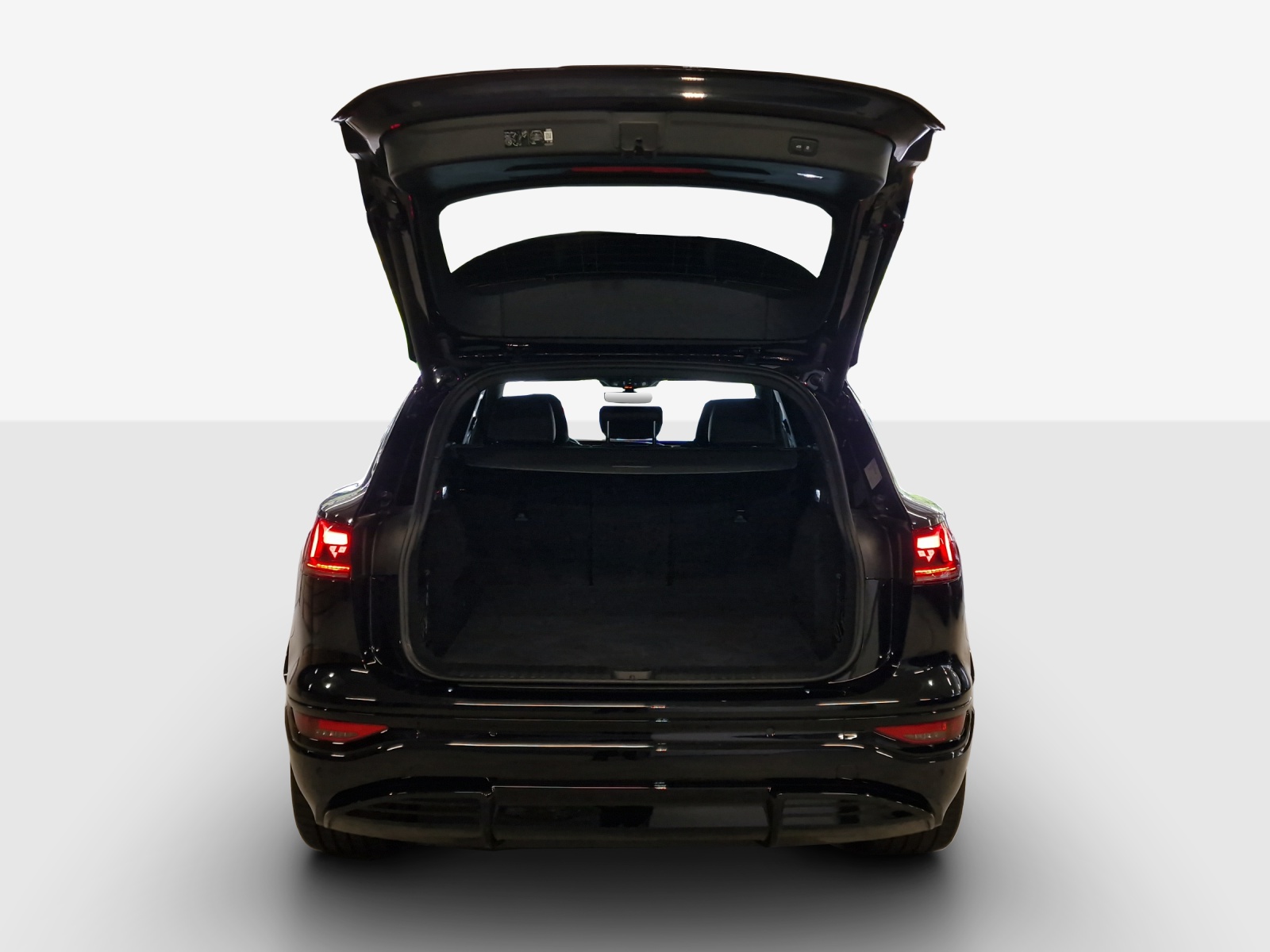 AUDI SQ6 e-tron quattro-image-12