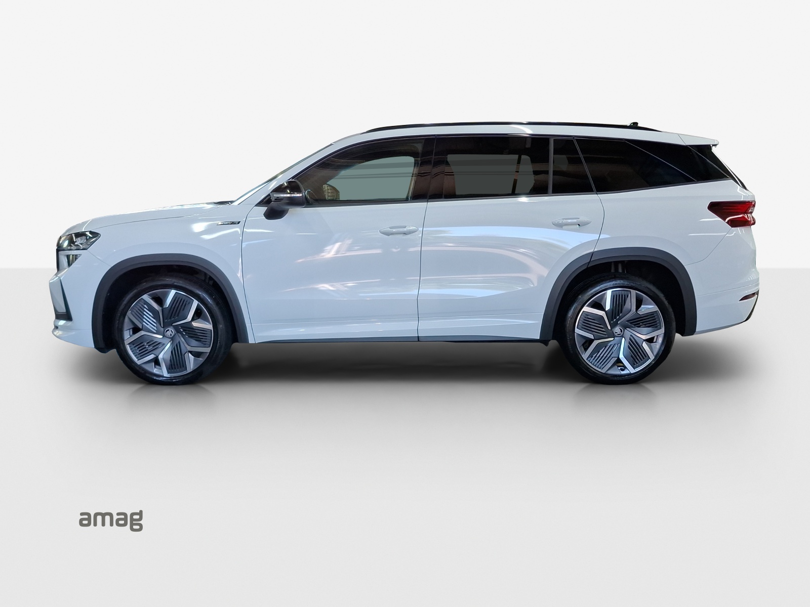 SKODA Kodiaq 2.0 TSI Sportline 4x4-showroom-element-1