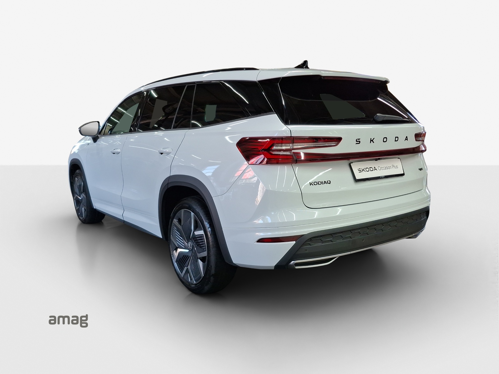 SKODA Kodiaq 2.0 TSI Sportline 4x4-showroom-element-2