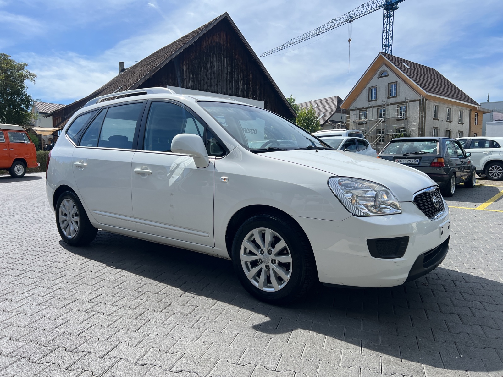 KIA Carens 1.6 CVVT Classic-image-5