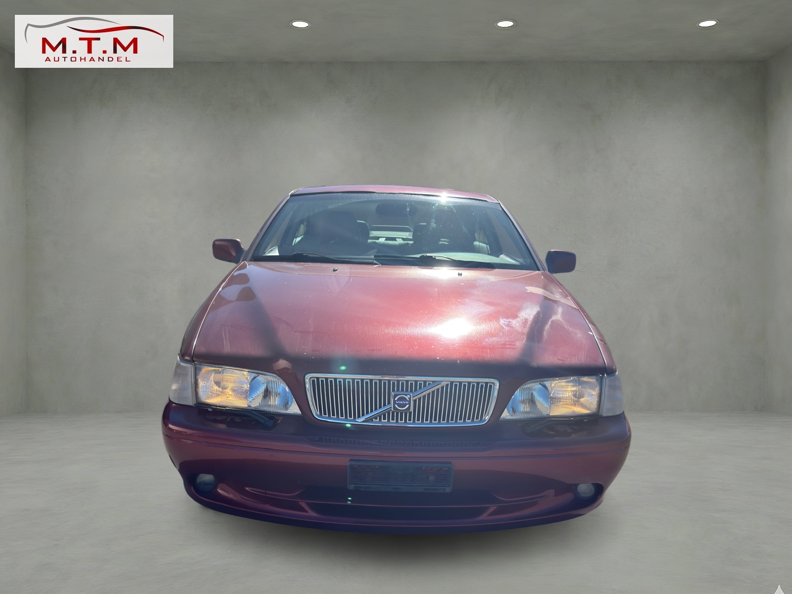 VOLVO C70 T5