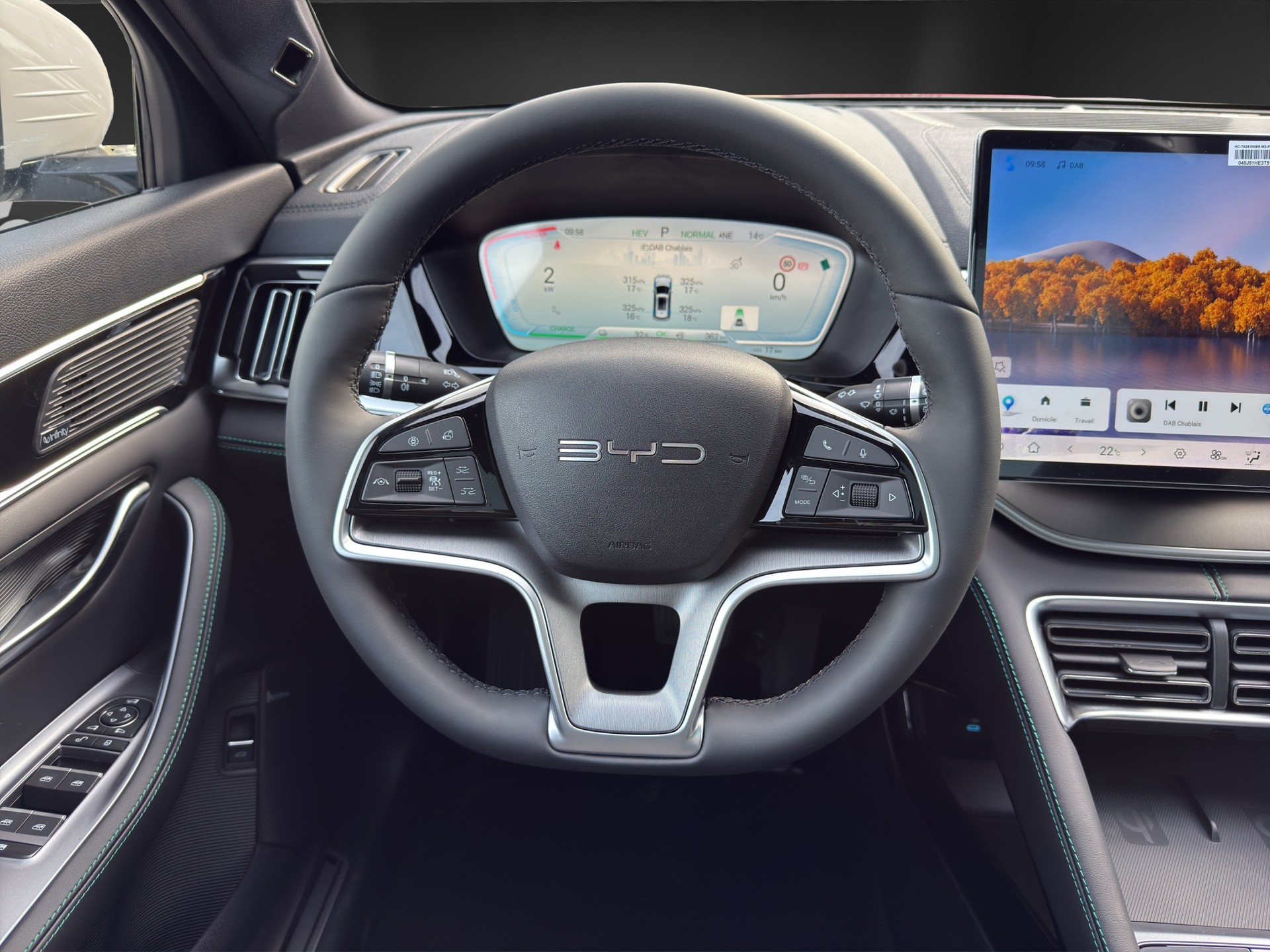 BYD Seal U DM-i Design AWD-image-10